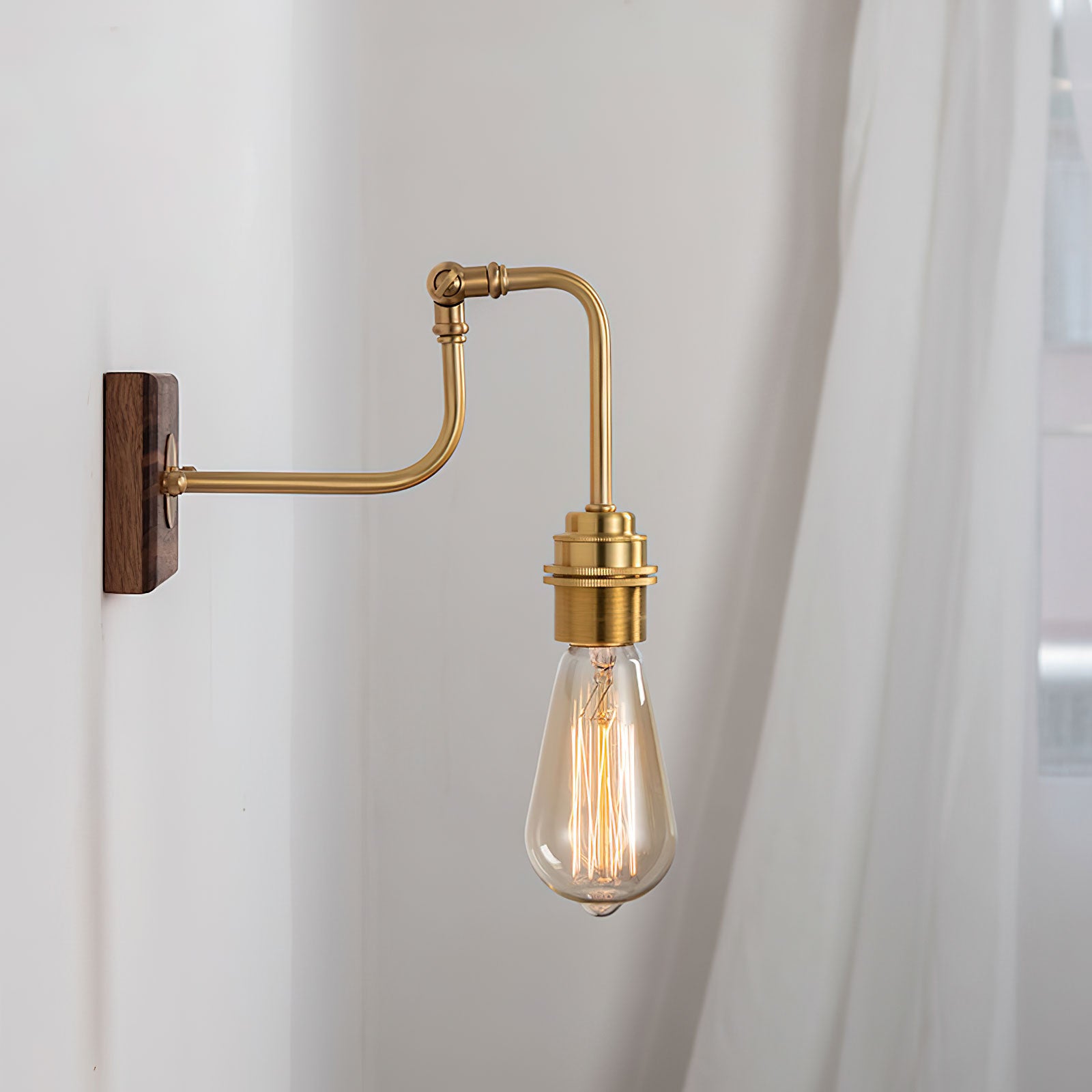 Edison Wall Lamp