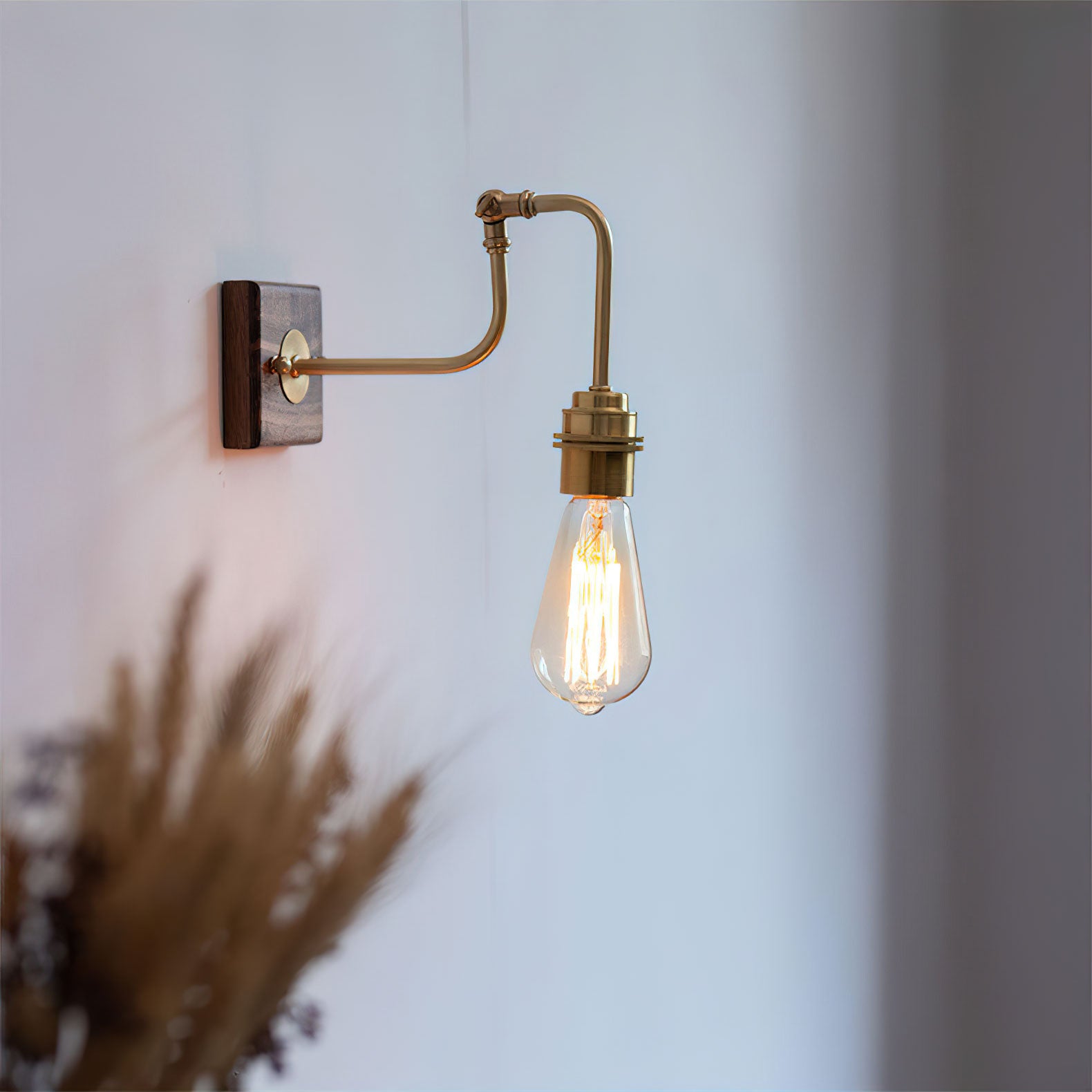 Edison Wall Lamp