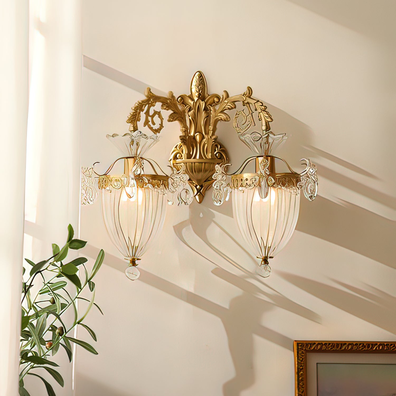 Emiliana Wall Lamp