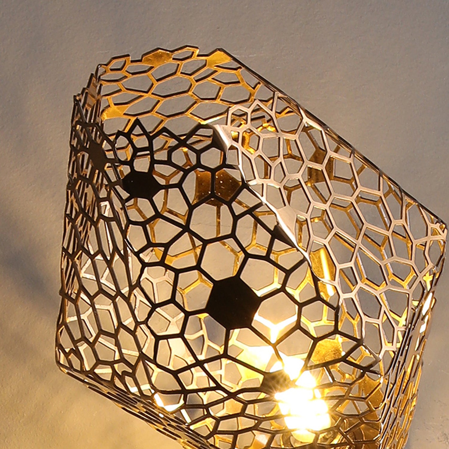 Glere Wall Lamp