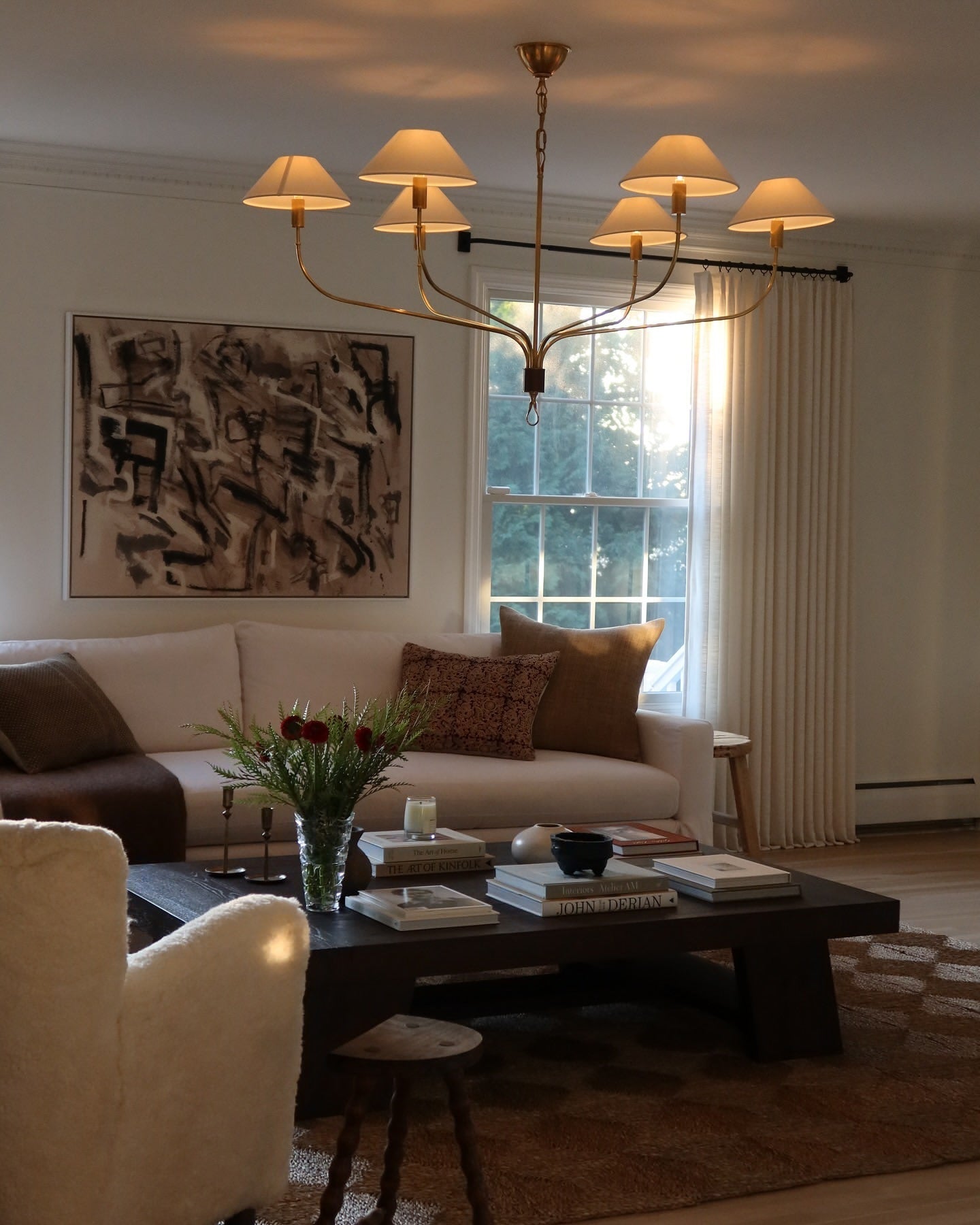 Griffin Staggered Tail Chandelier