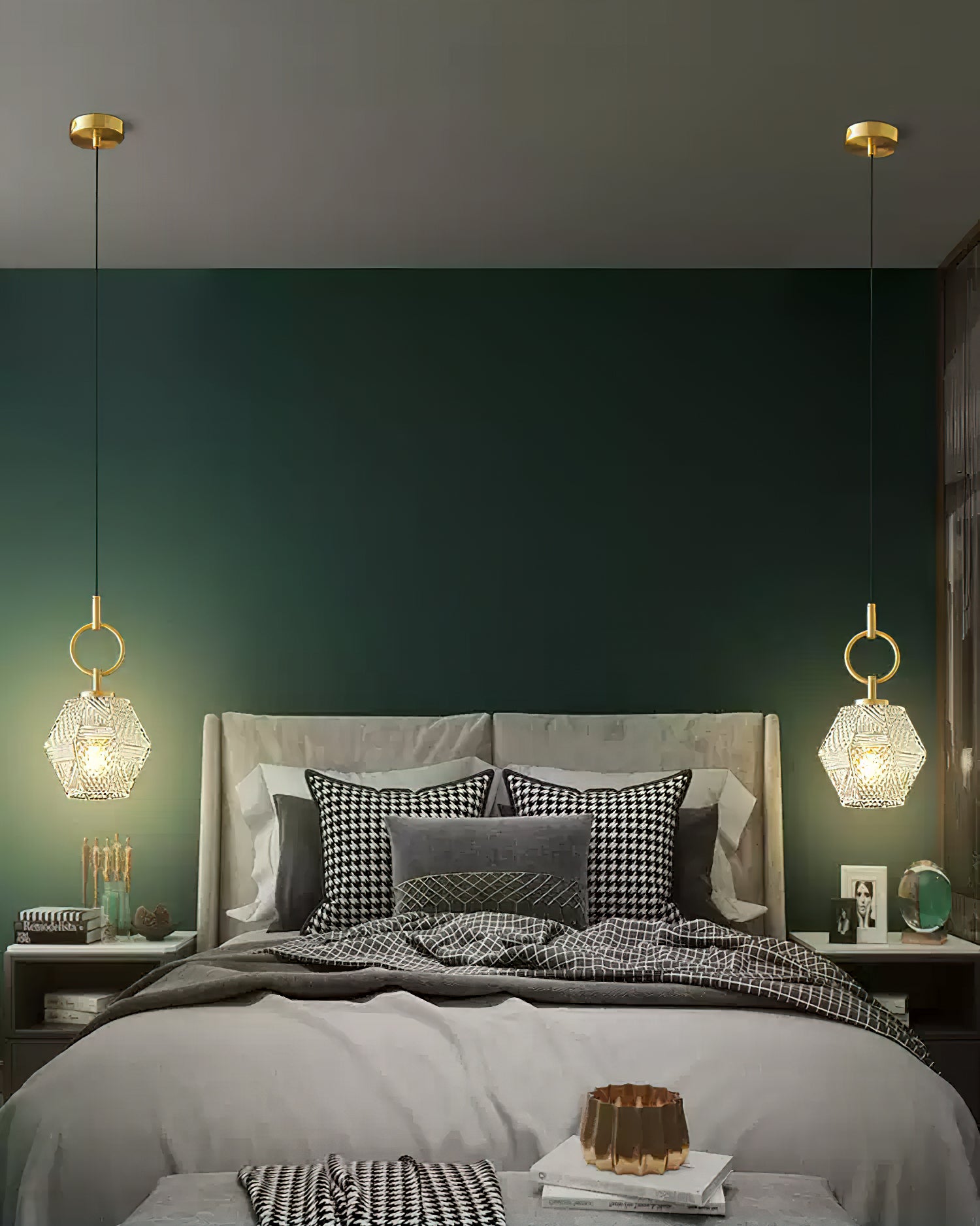 Haleh Pendant Light