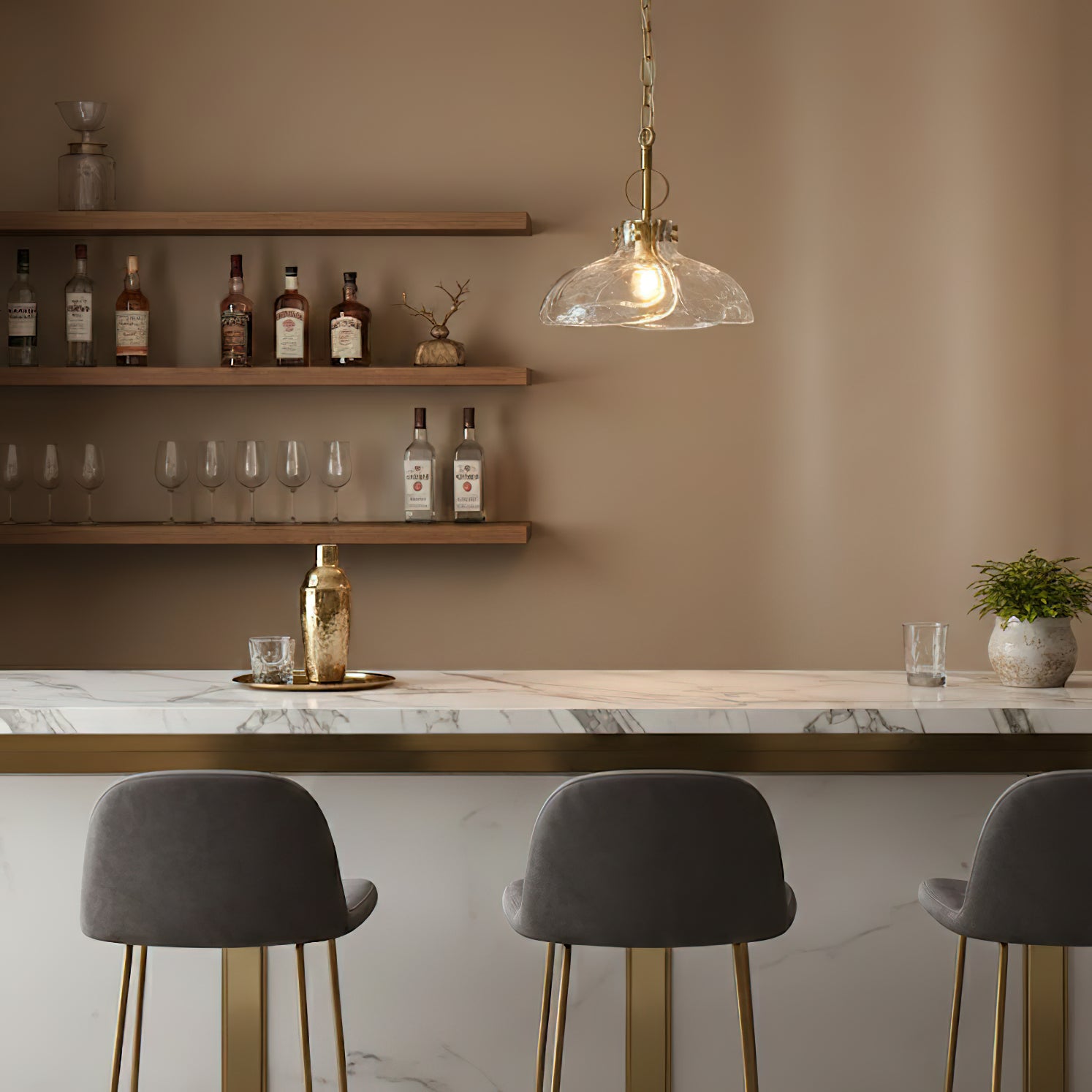 Hammered Petals Glass Pendant Lamp