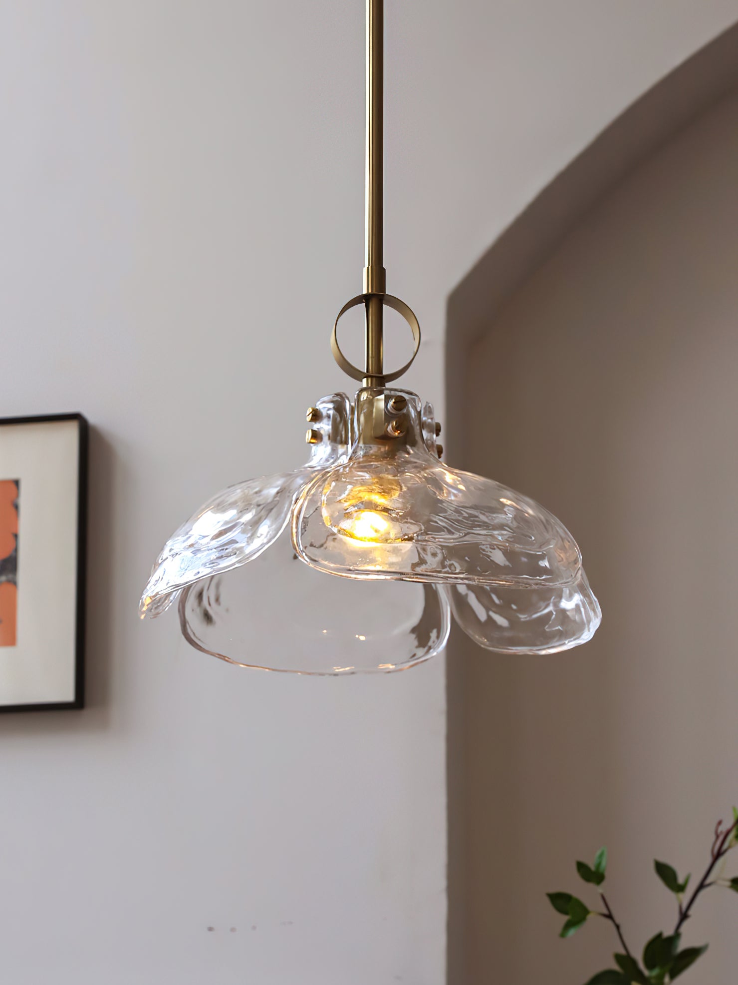 Hammered Petals Glass Pendant Lamp