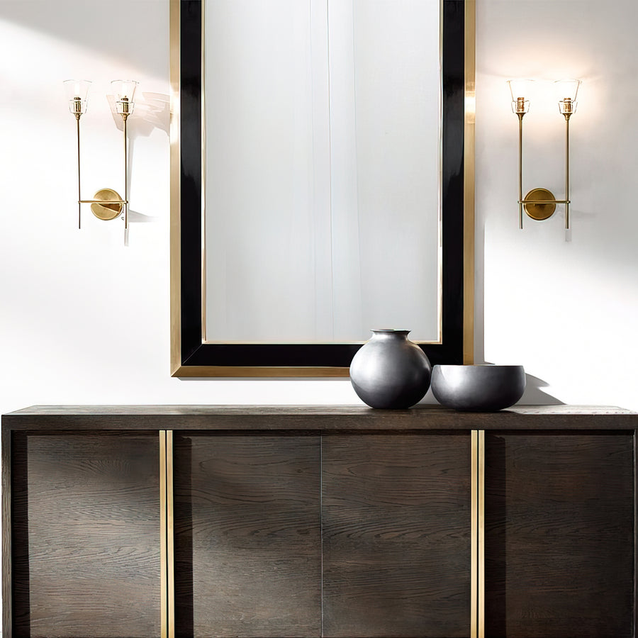 Hinkley Wall Light – detail 3