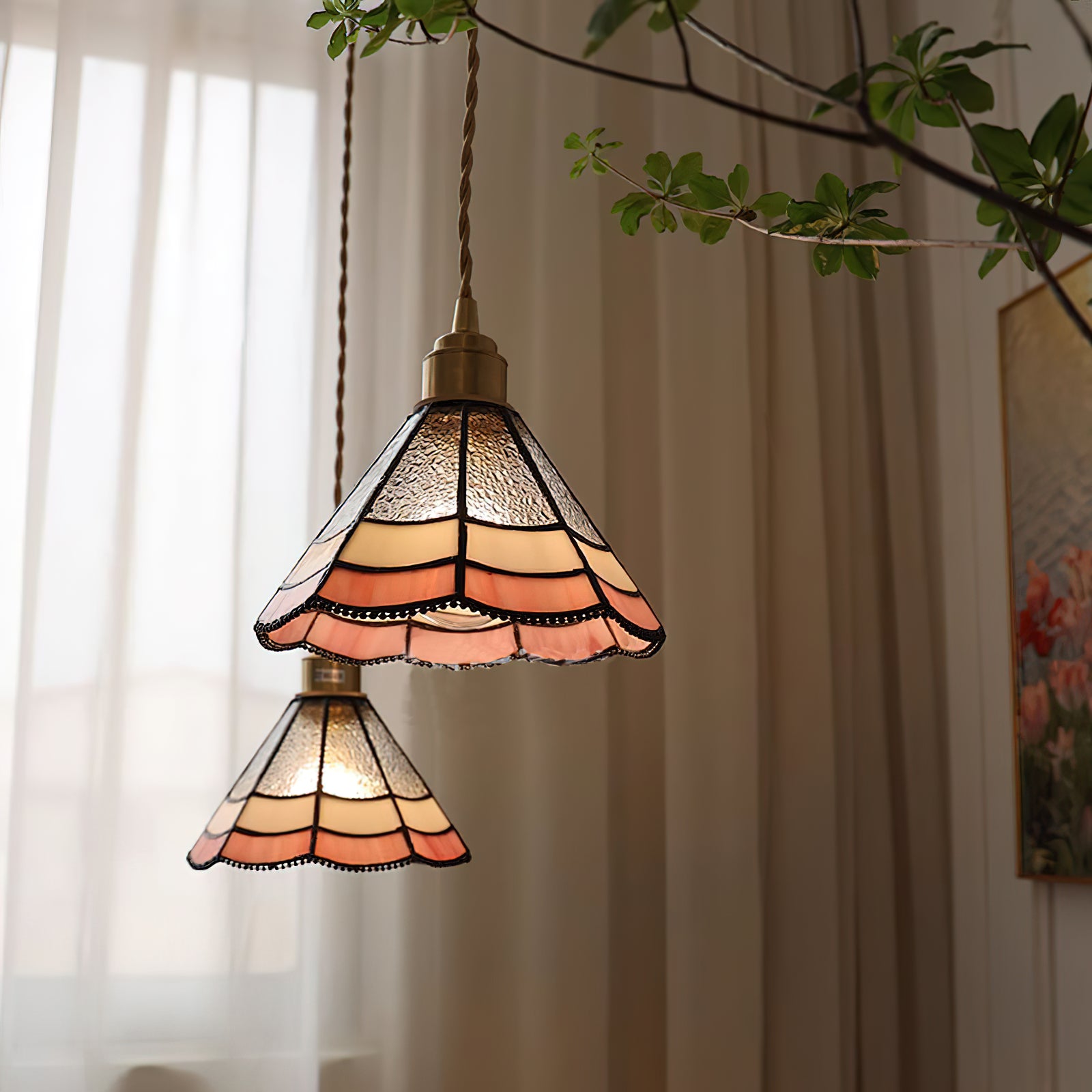 Jamelia Tiffany Pendant Lamp