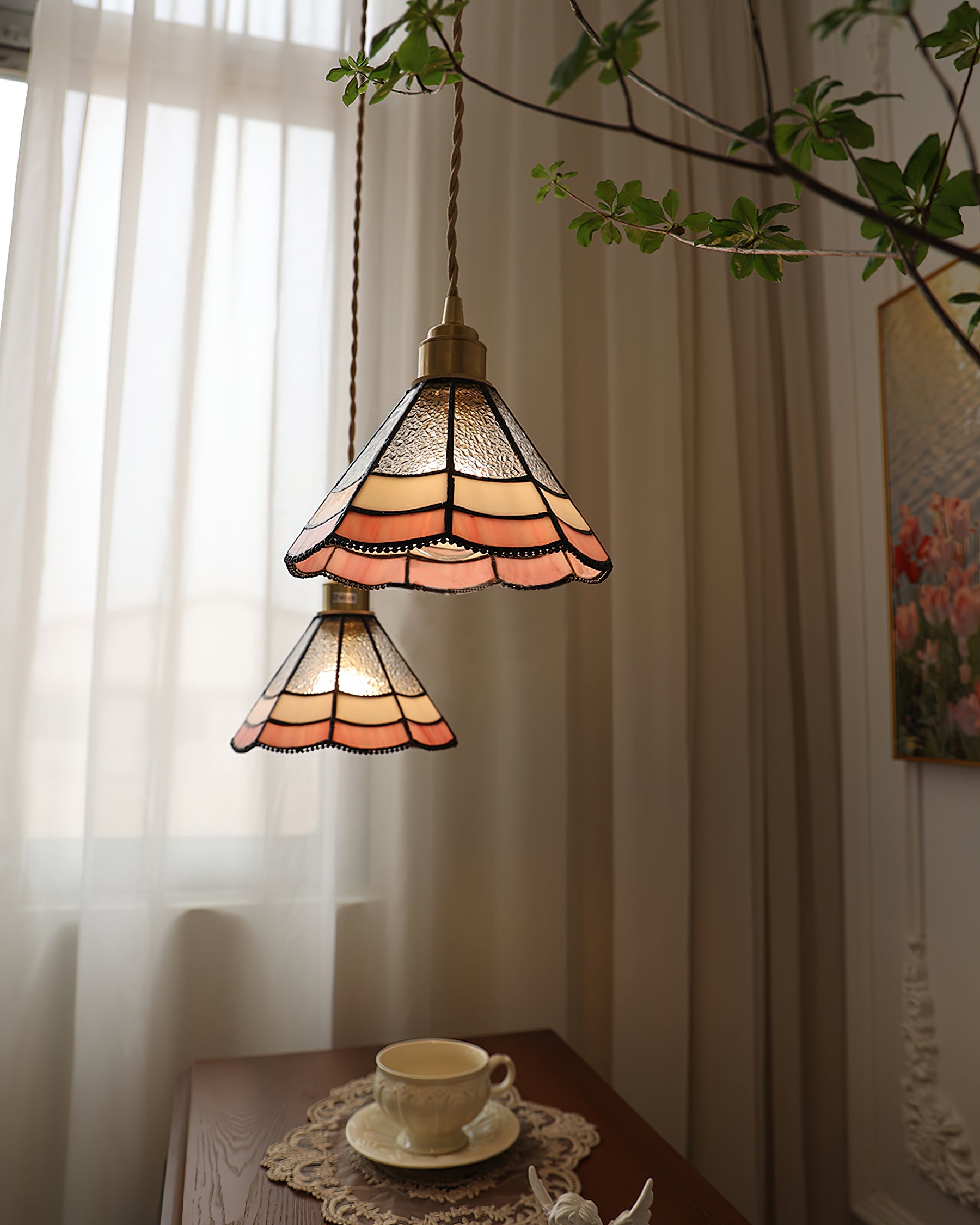 Jamelia Tiffany Pendant Lamp