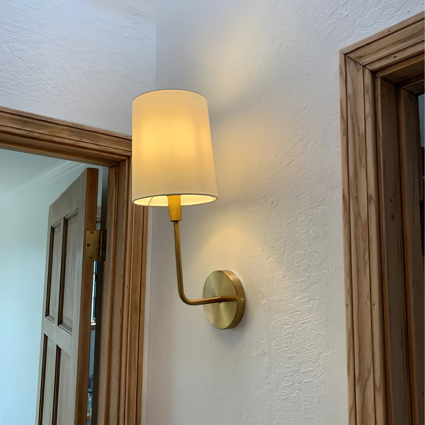Jaxson Wall Lamp