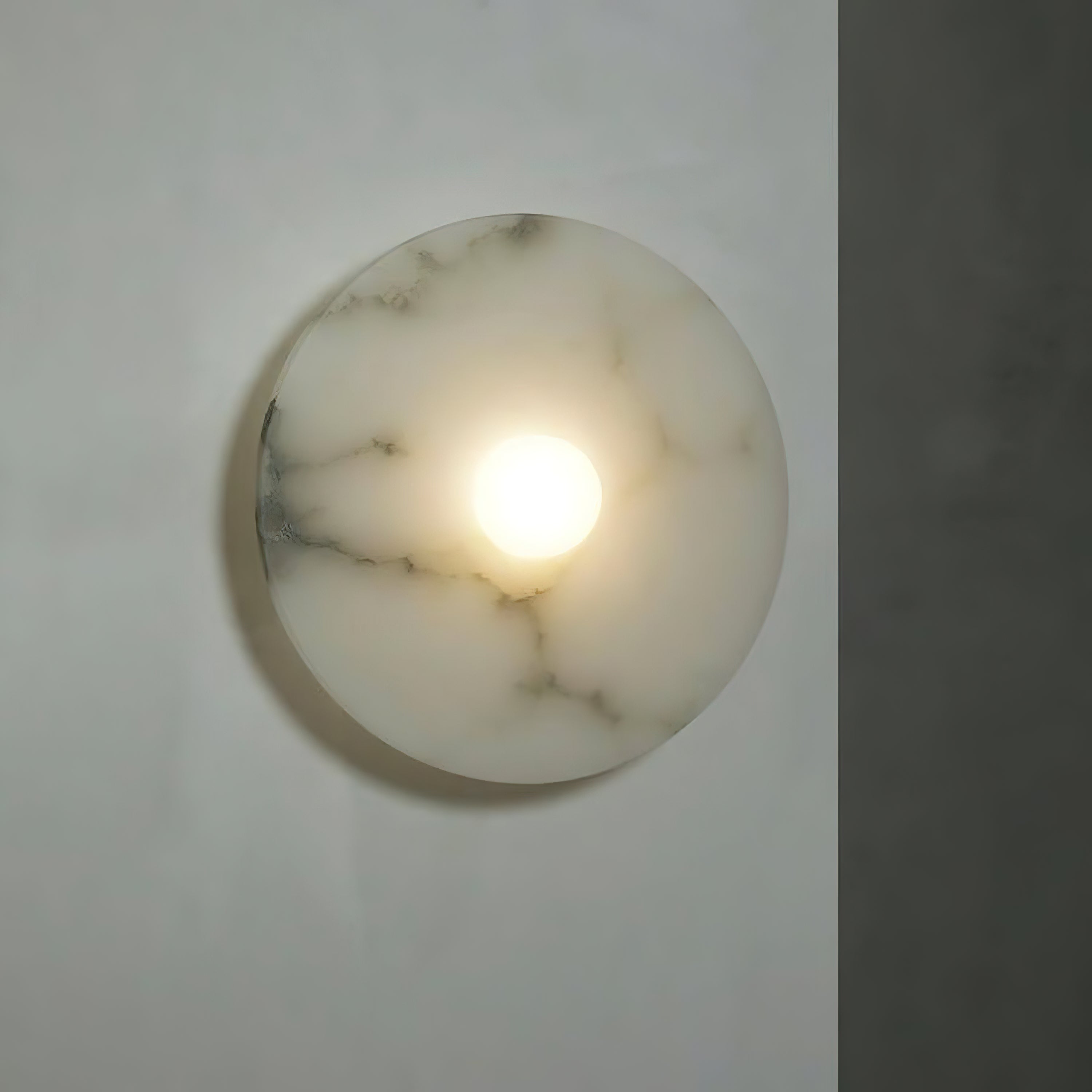 Kelly Wall Lamp