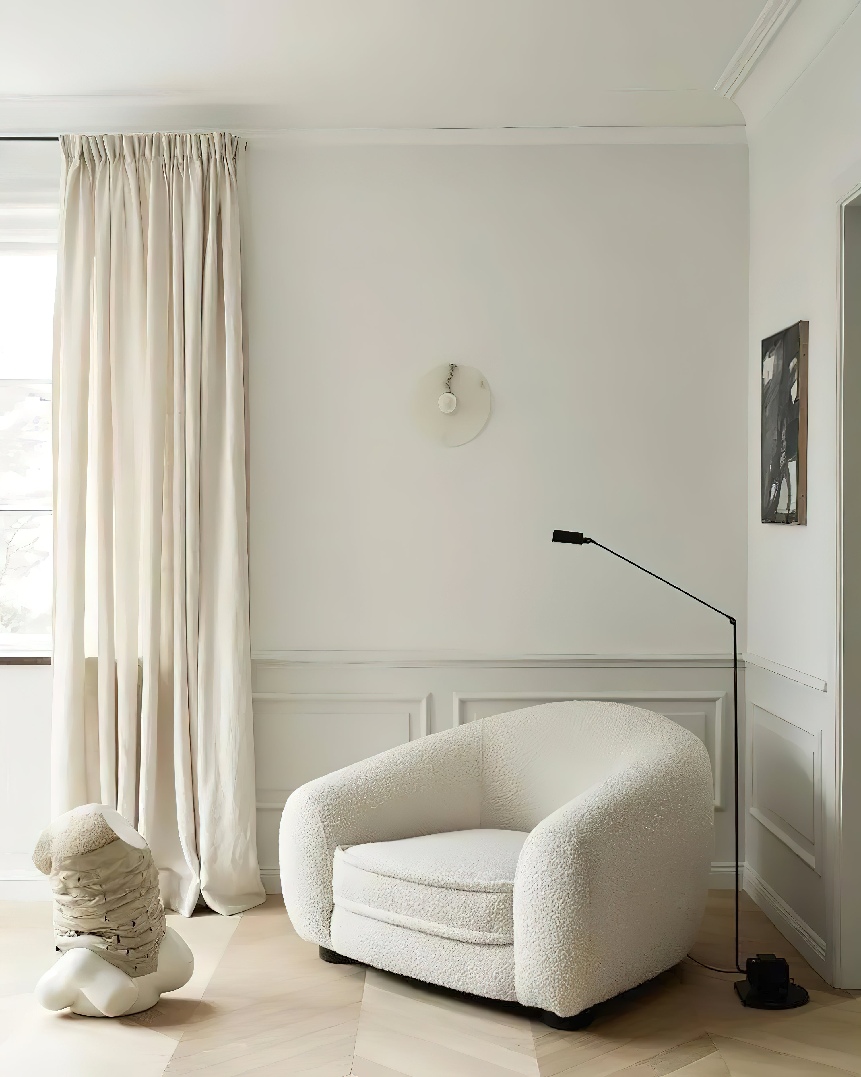 Kelly Wall Lamp