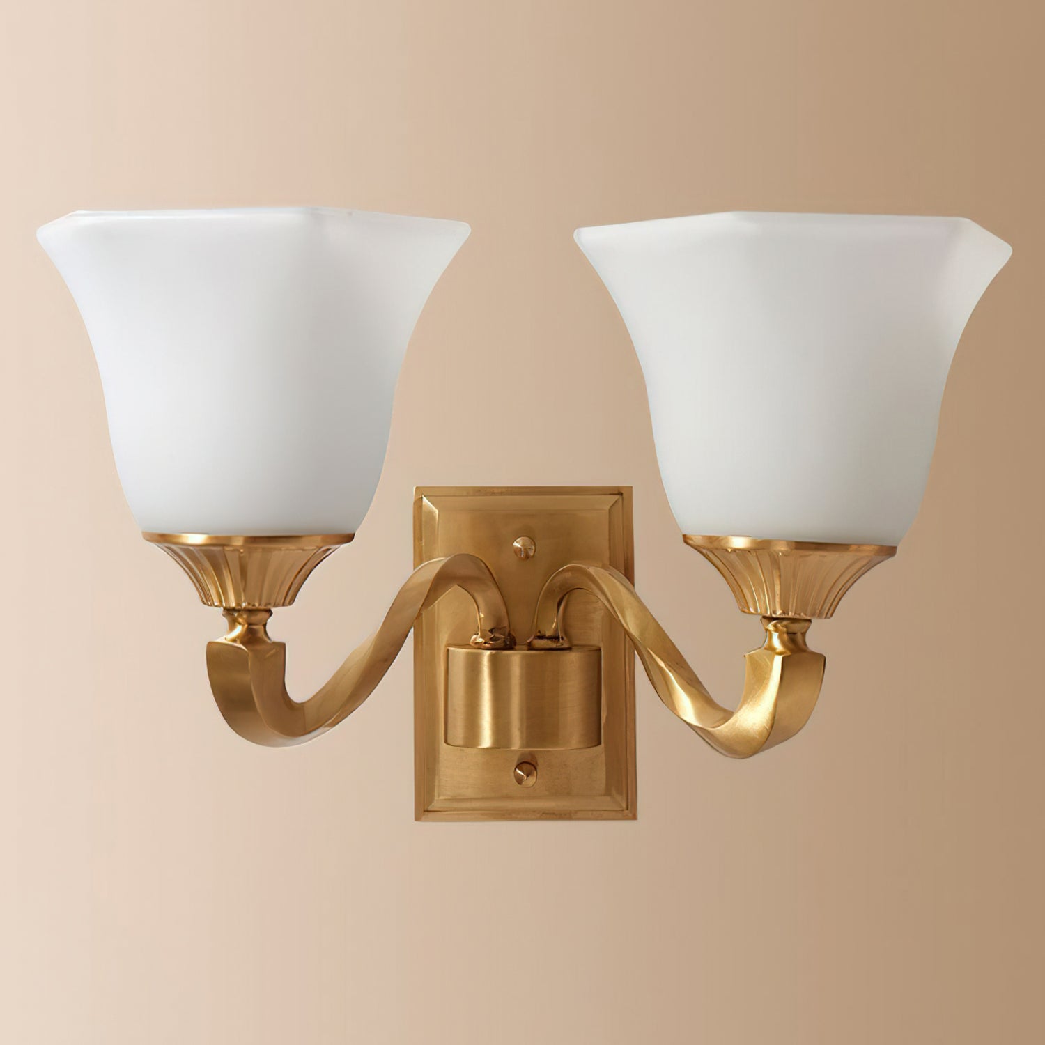 Lindby Wall Lamp