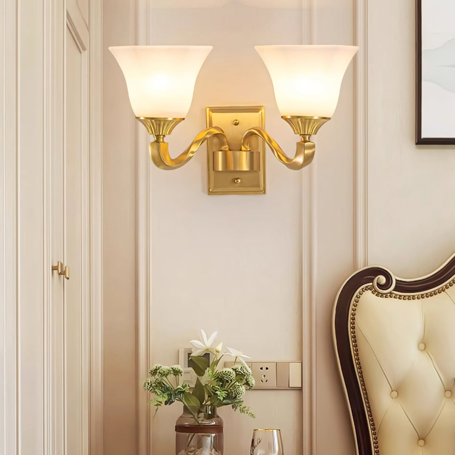 Lindby Wall Lamp