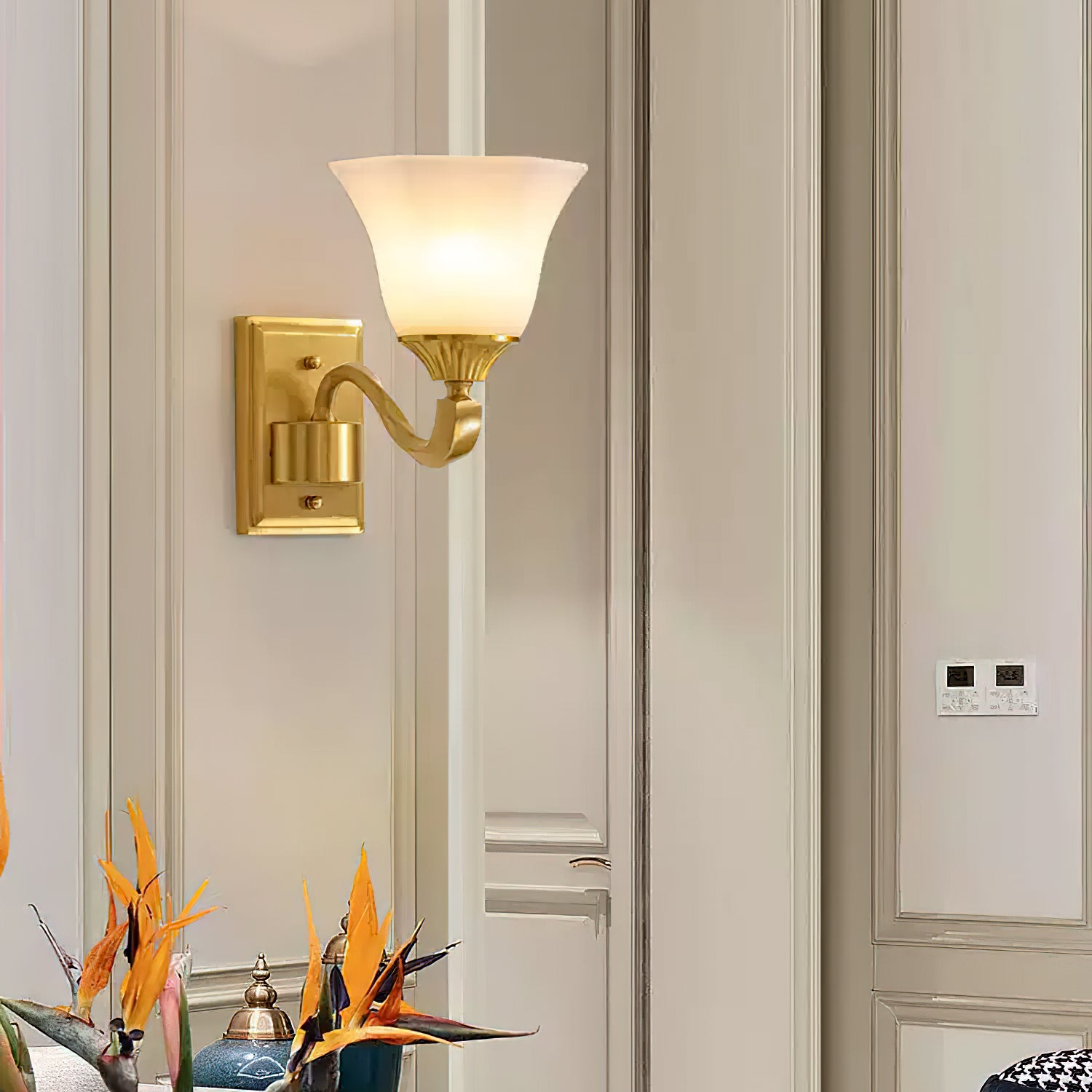 Lindby Wall Lamp