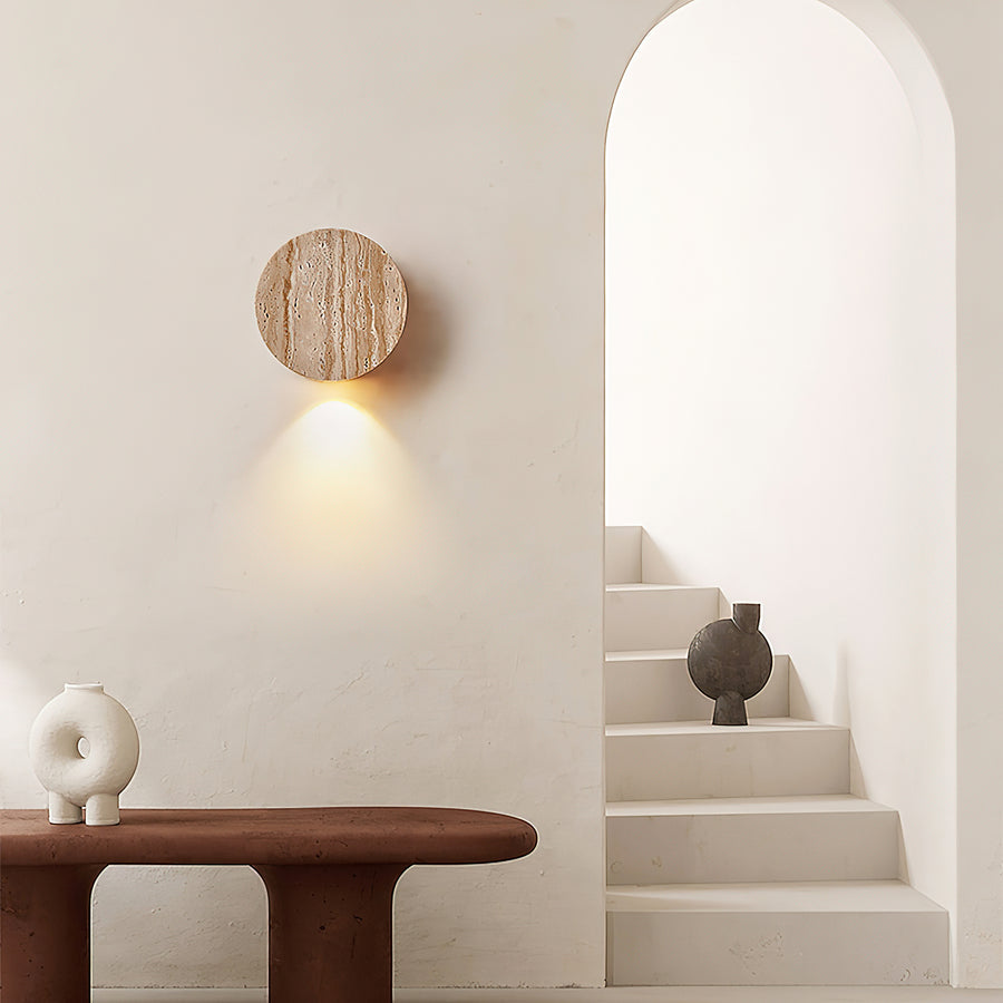 Lytheris Travertine Wall Light – detail 2