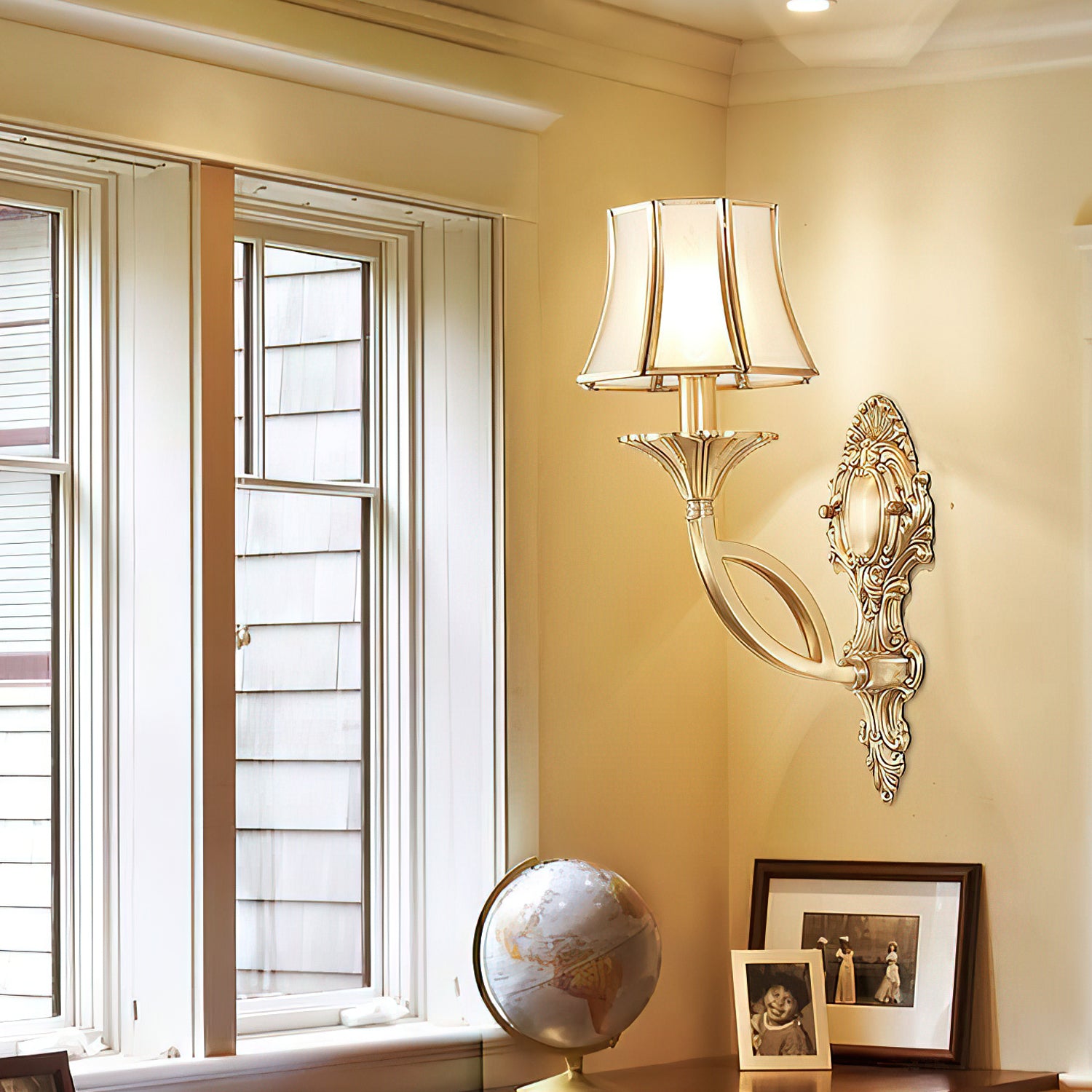 Menlo Wall Lamp