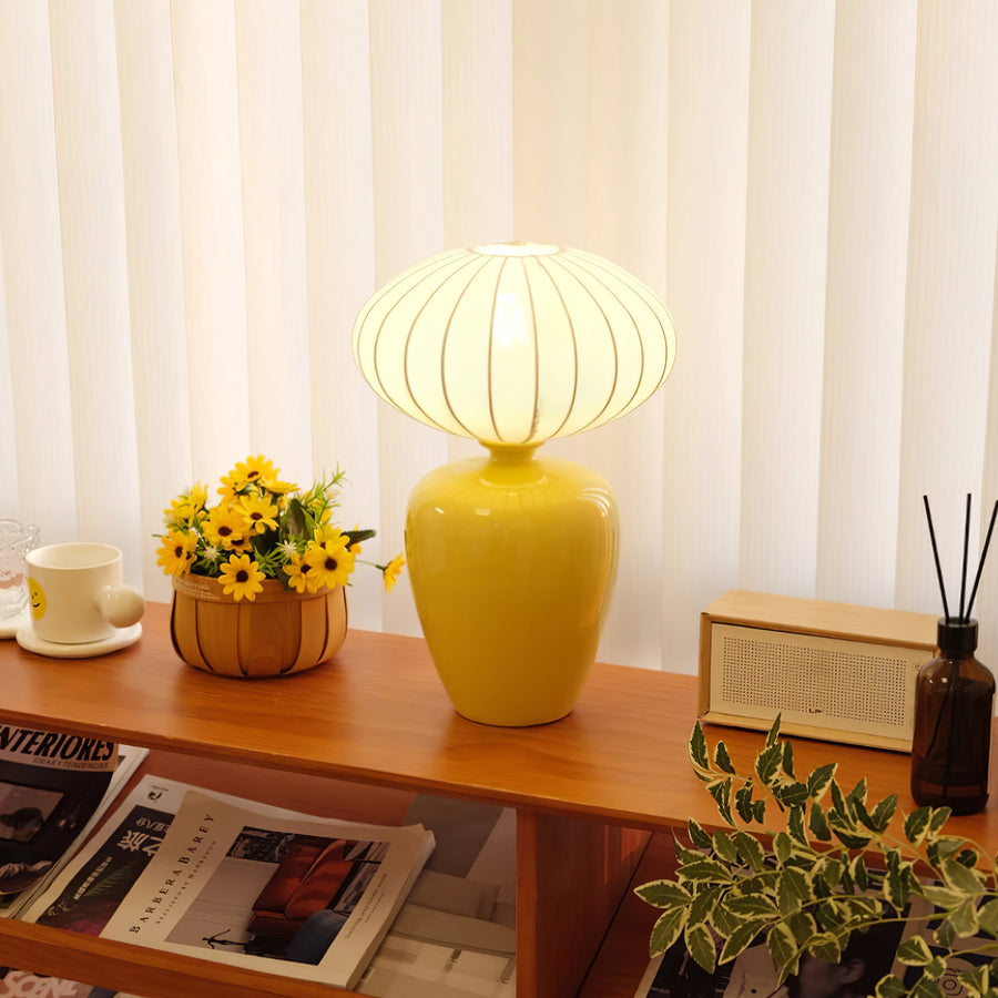 Meringue Table Lamp – detail 2