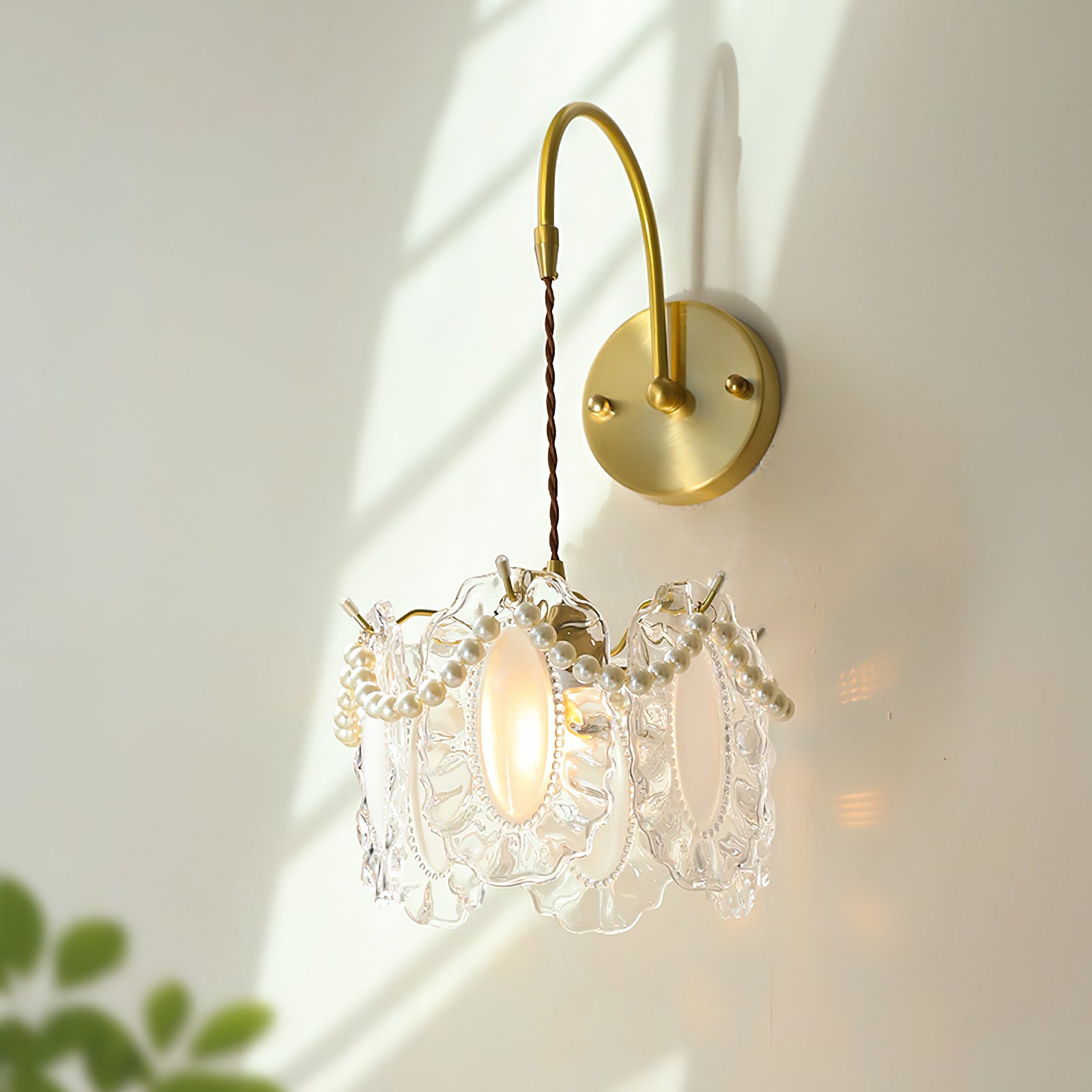 Nisa Wall Sconce