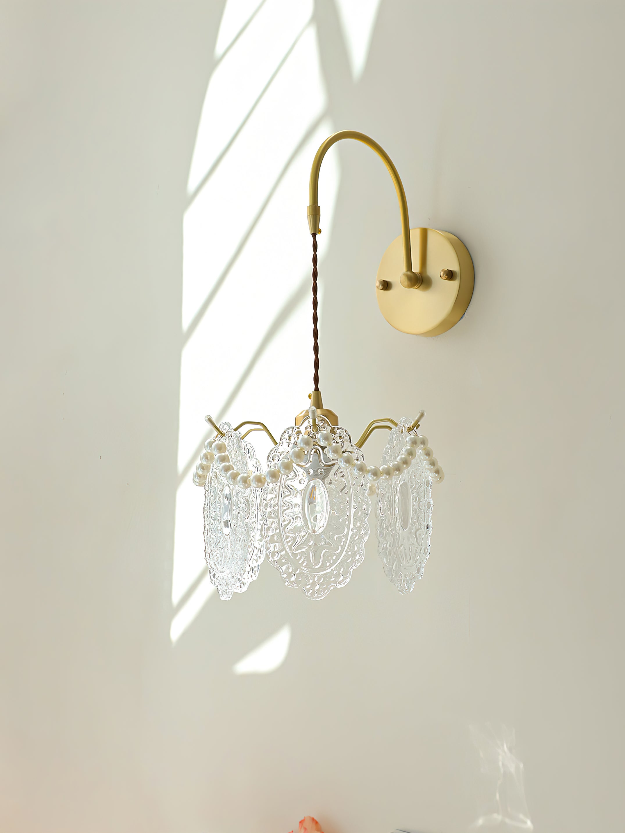 Nisa Wall Sconce
