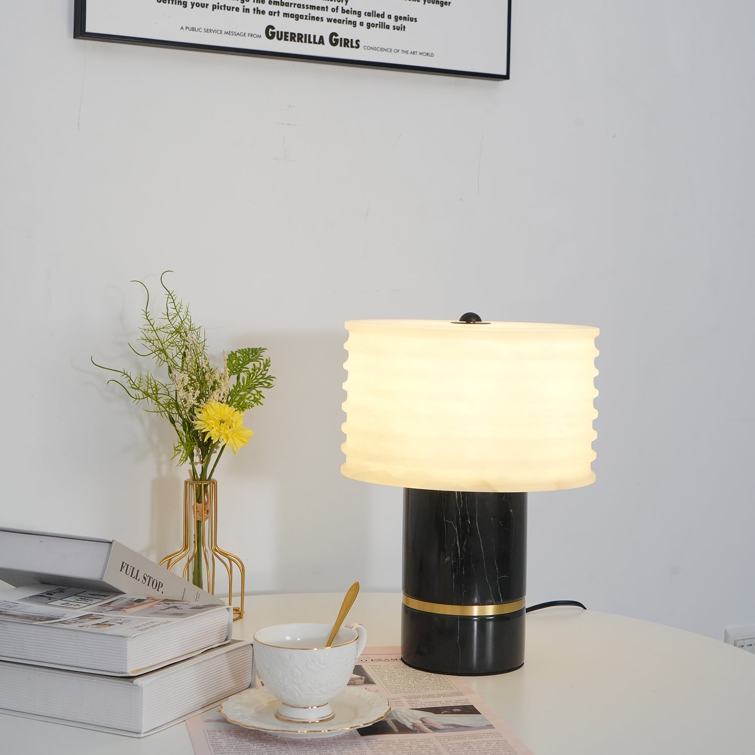 Outela Table Lamp