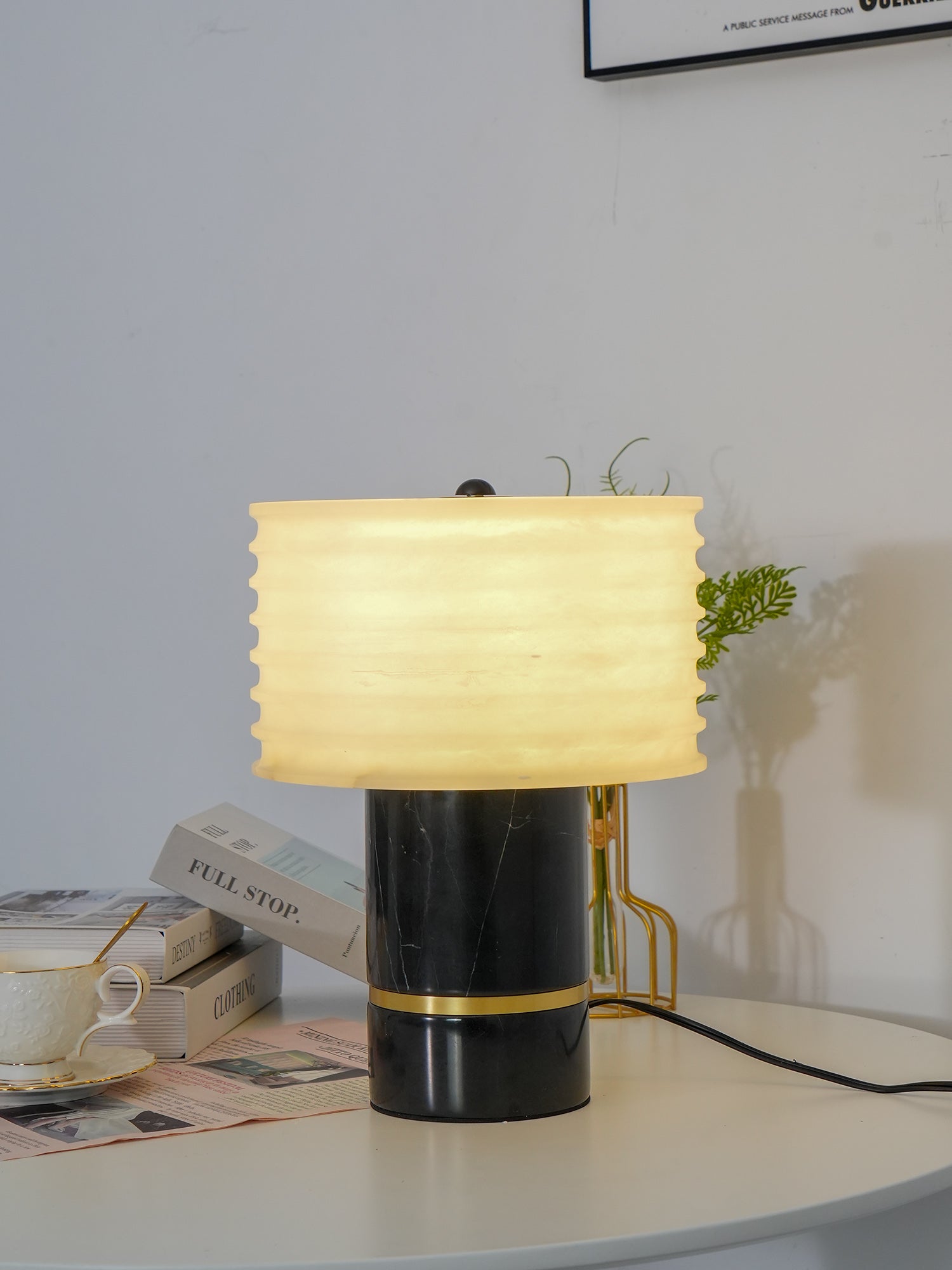 Outela Table Lamp