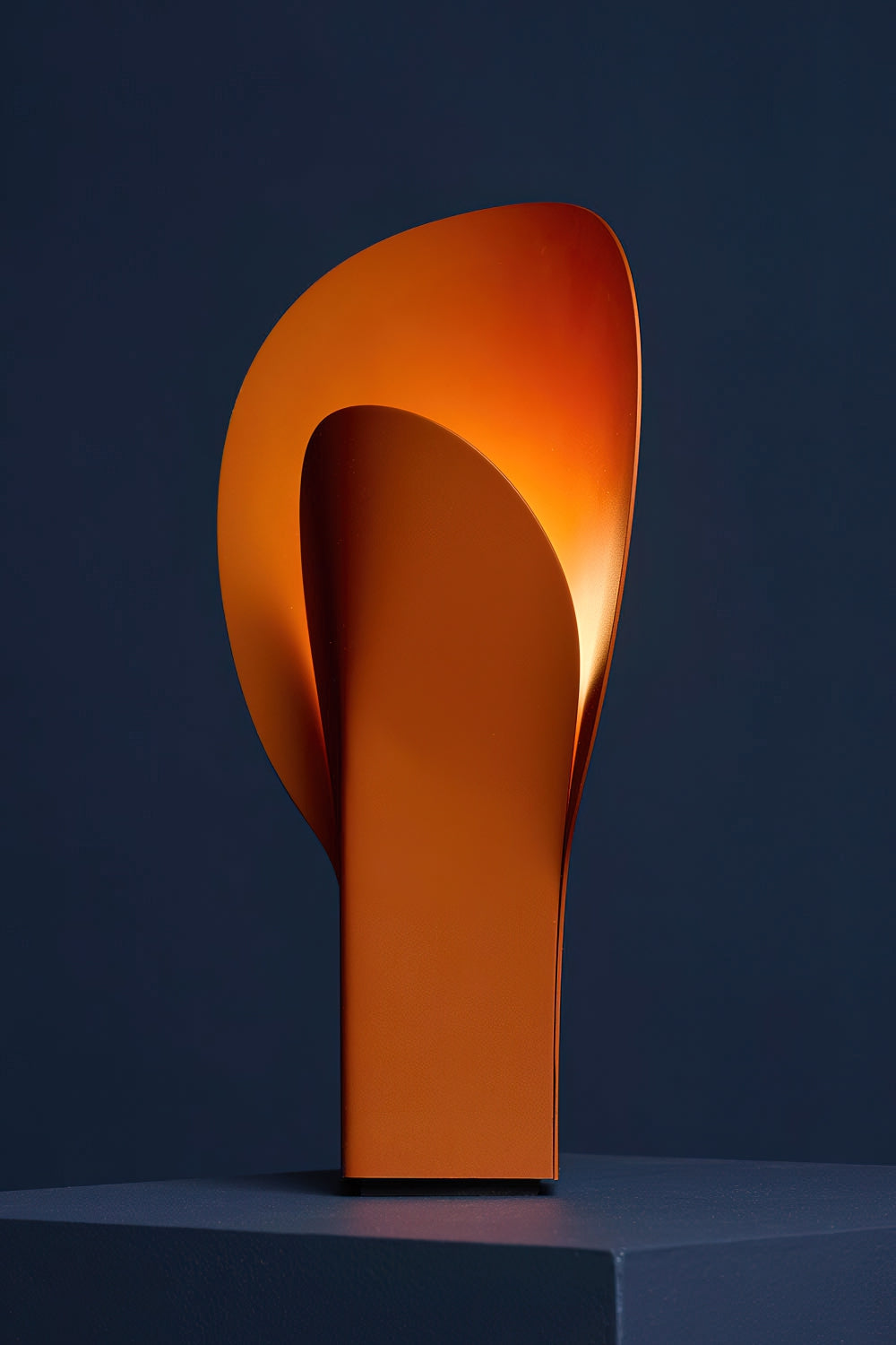 Plume Table Lamp