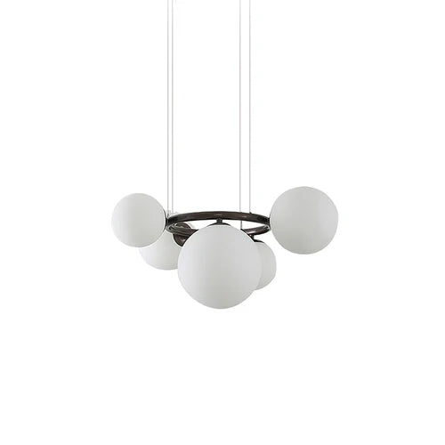 Puppenring-Kronleuchter