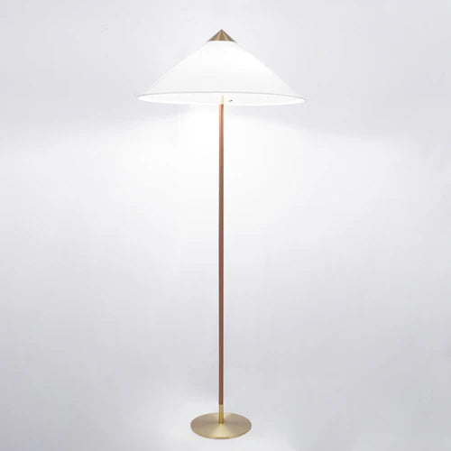 Rattan Circle Waiting Floor Lamp