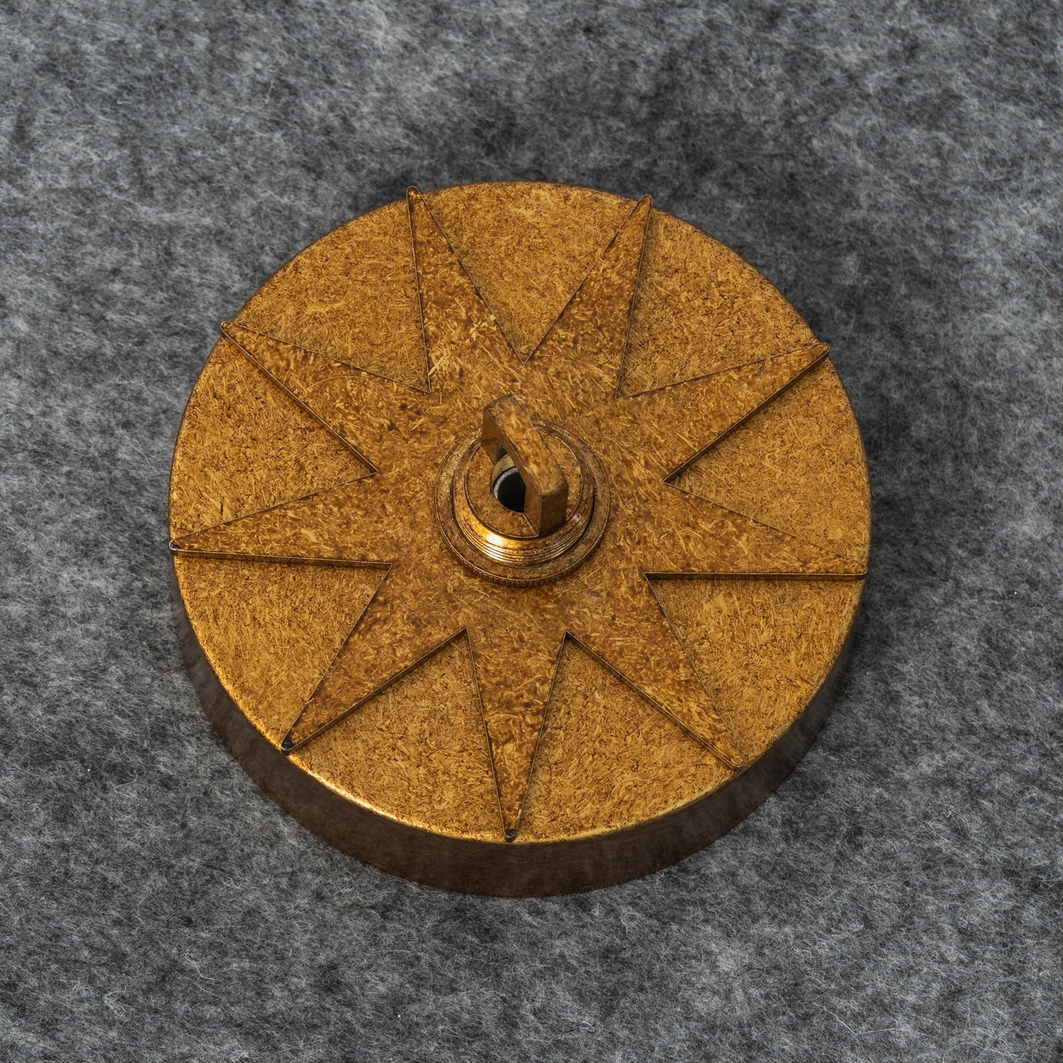 Astraea Star Wagon Wheel Chandelier