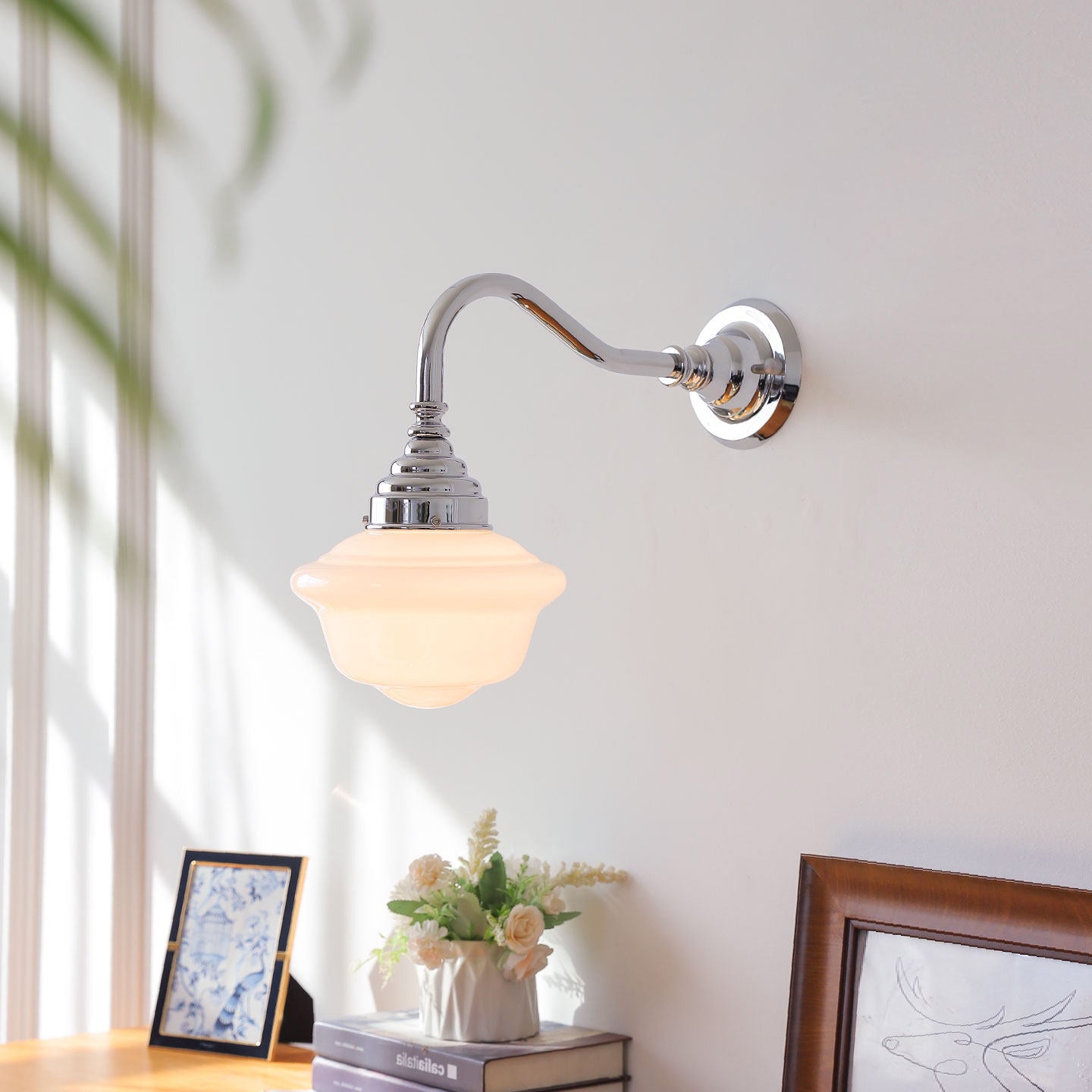 Avery Gooseneck Wall Sconce