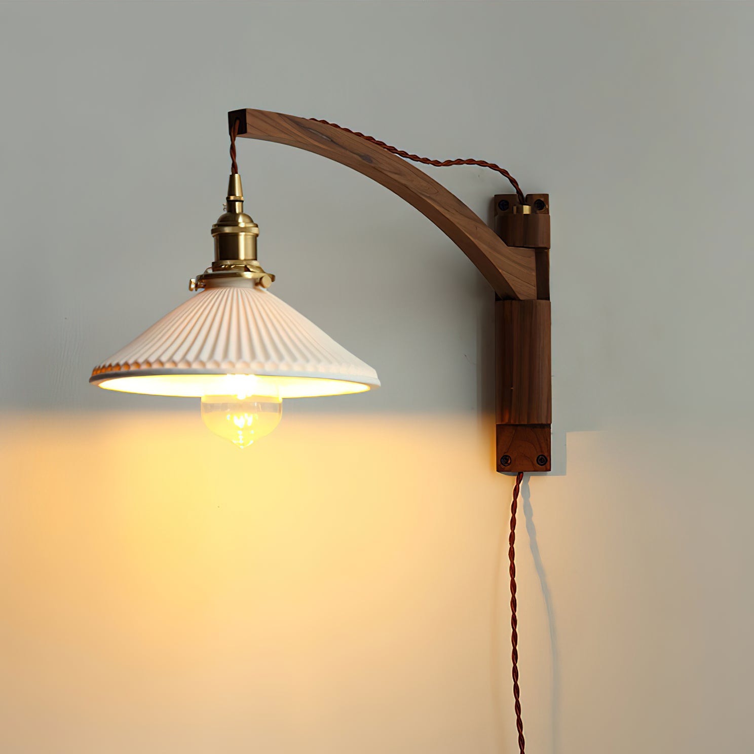 Walnut Telescopic Wall Lamp