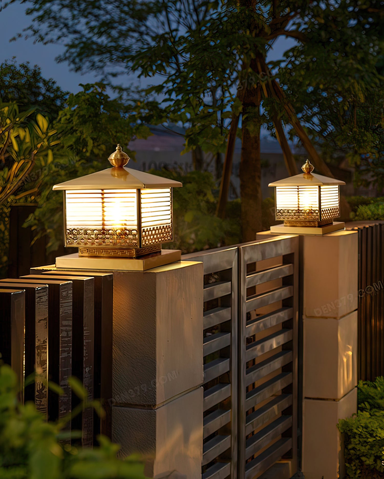Riley Outdoor Light Post