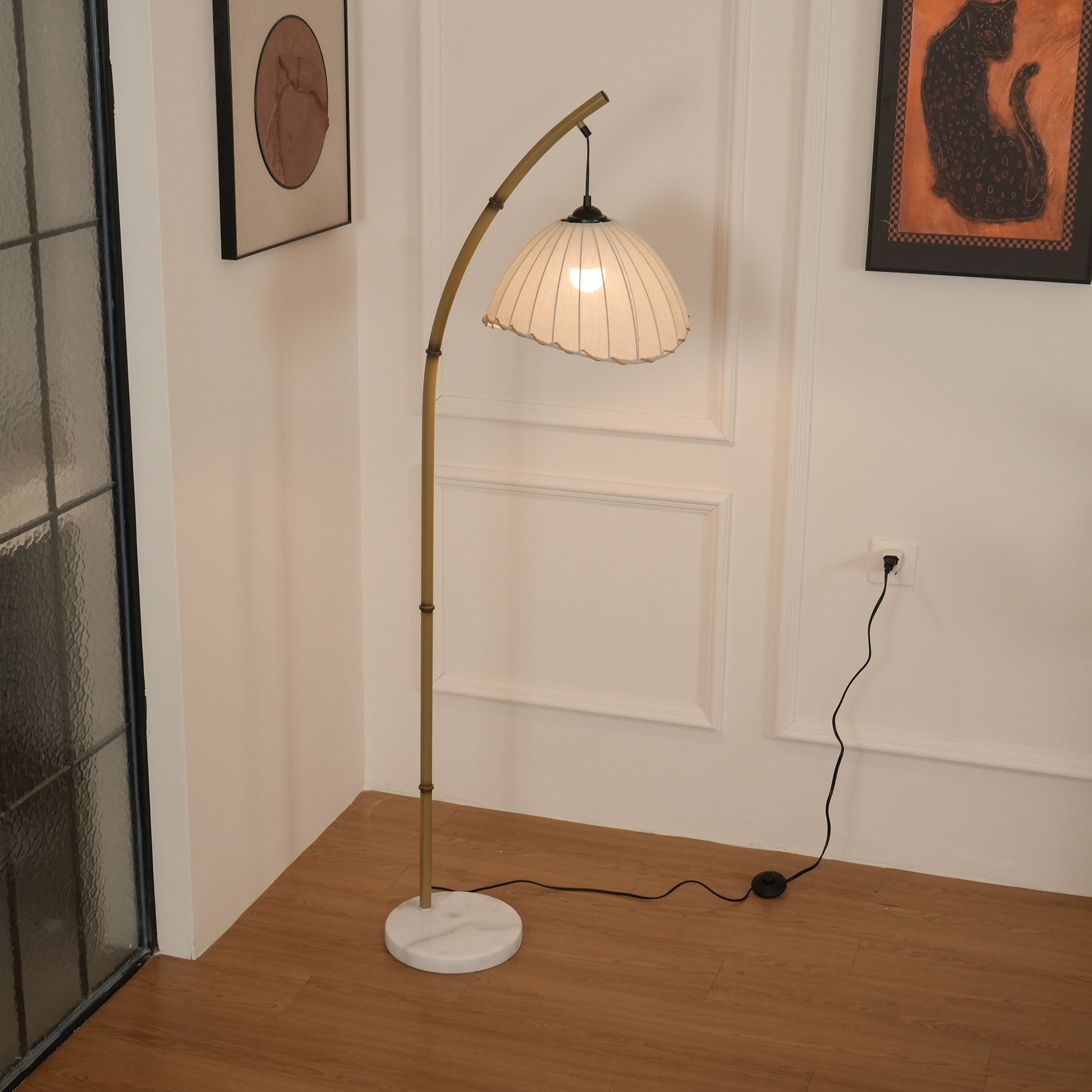 Sanna-Stehlampe