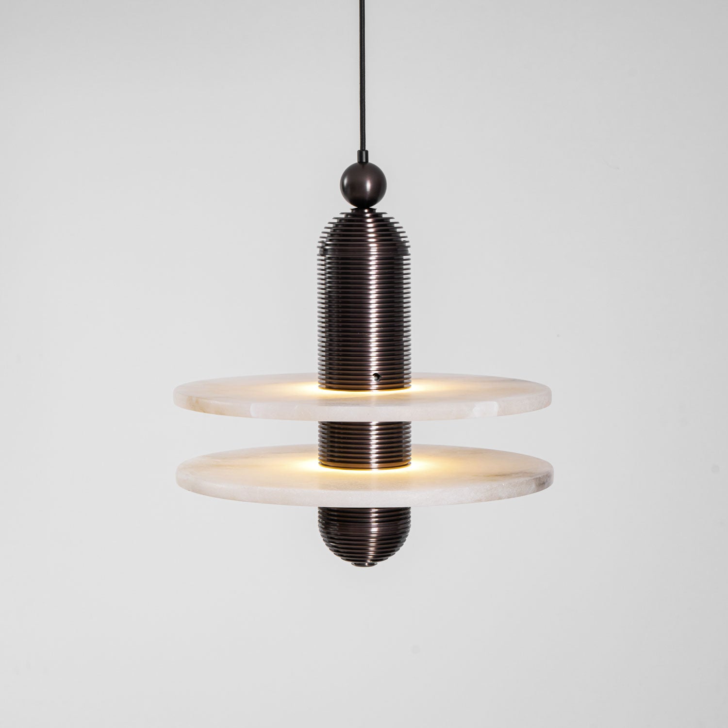 Median Pendant Light