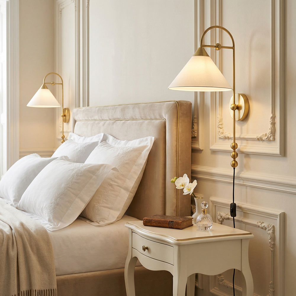 Savoe Plug-In Sconce