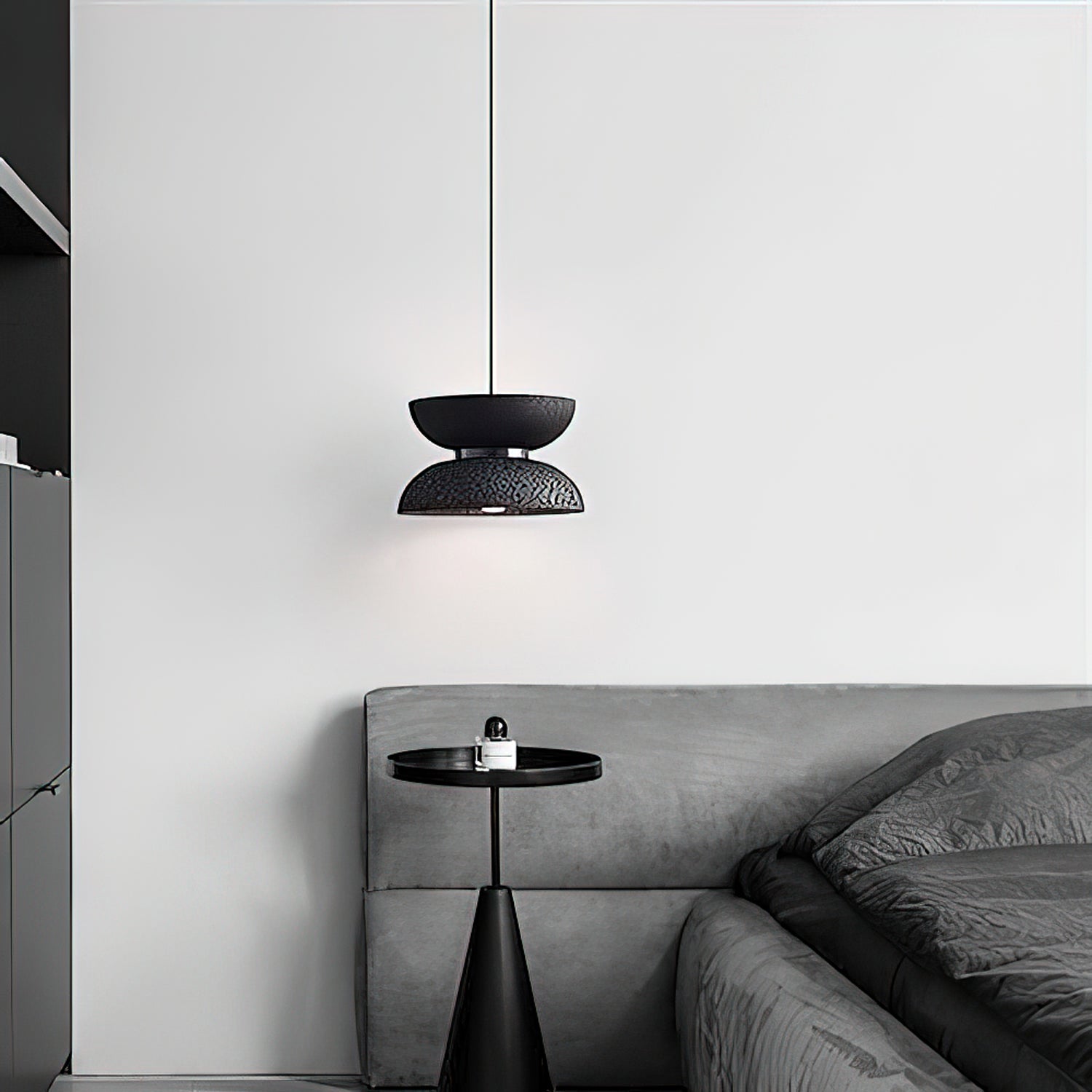 Sean Pendant Light