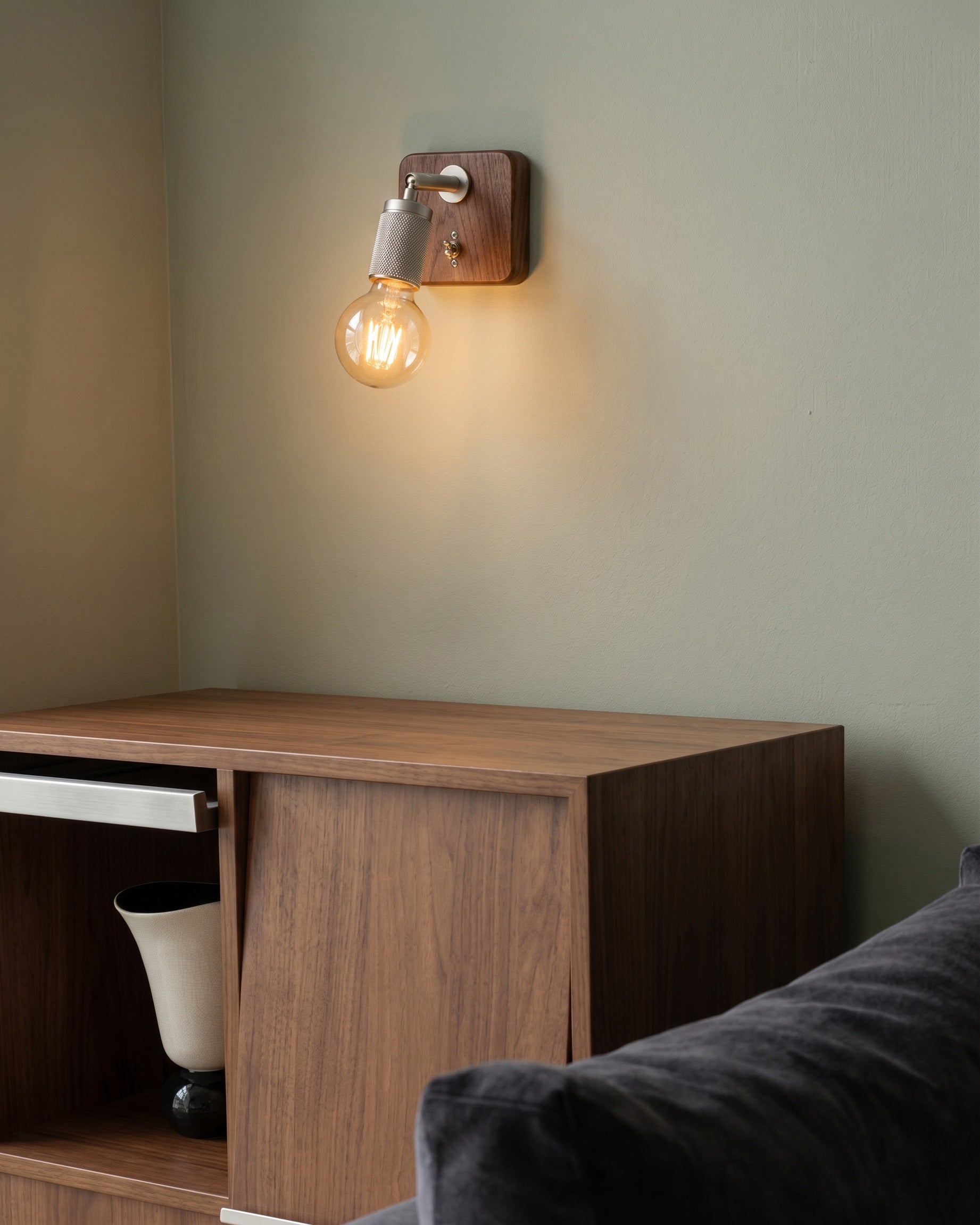 Silas Wood Wall Sconce