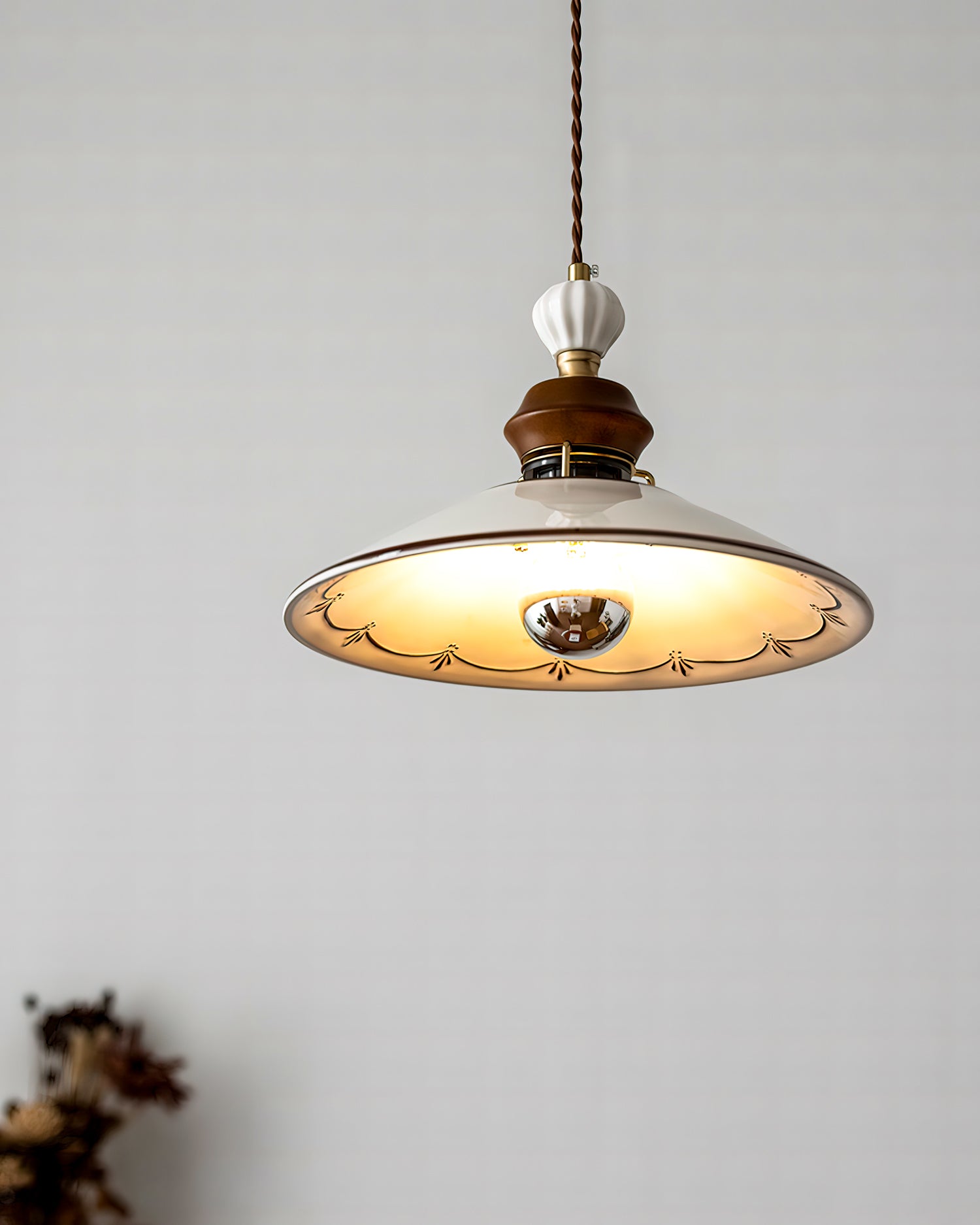 Stilux Pendant Light