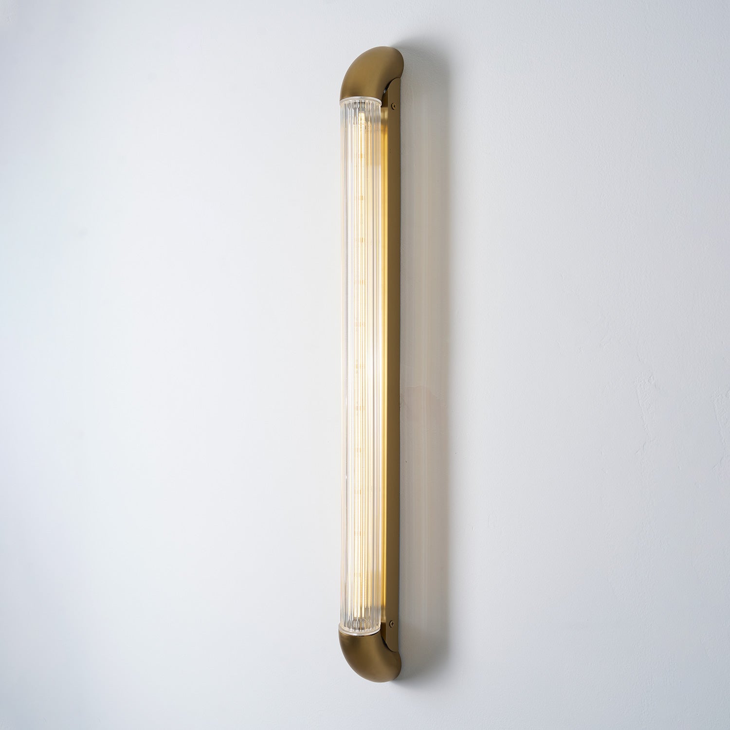 Kymi Wall Light