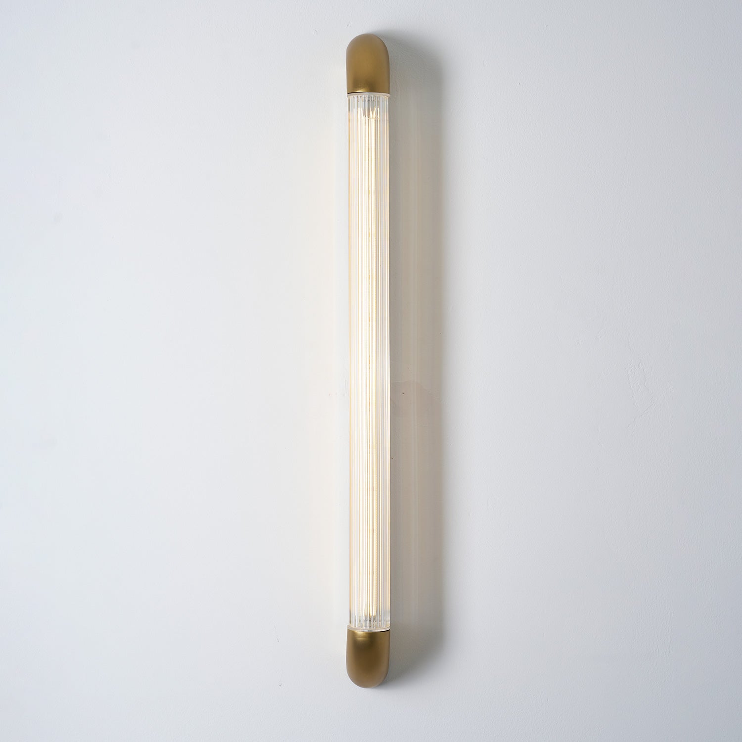 Kymi Wall Light