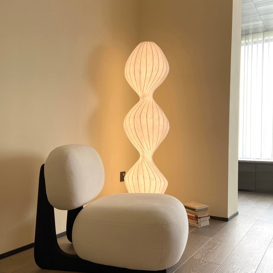 TR32 Floor Lamp – detail 2
