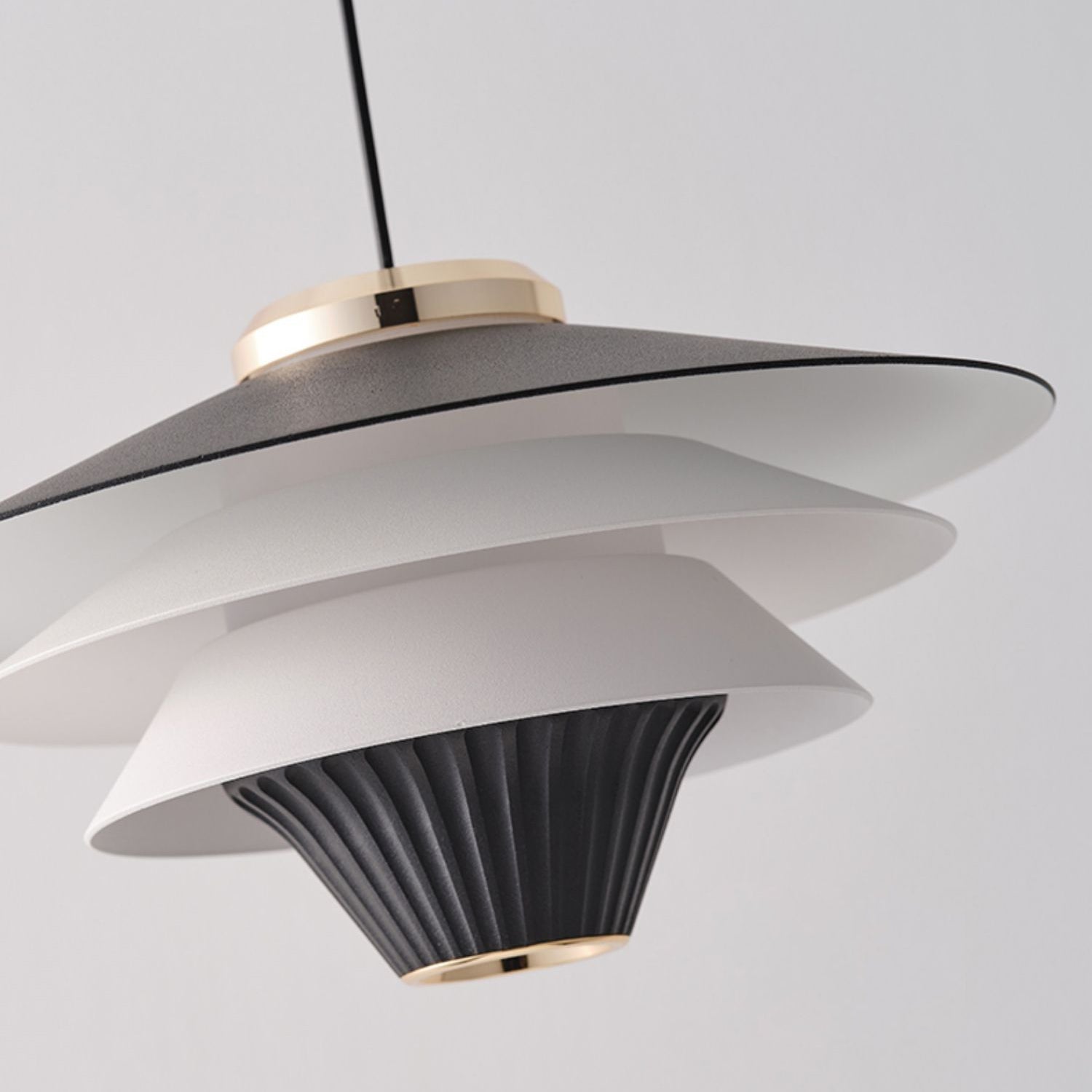 Tetsu Pendant Light