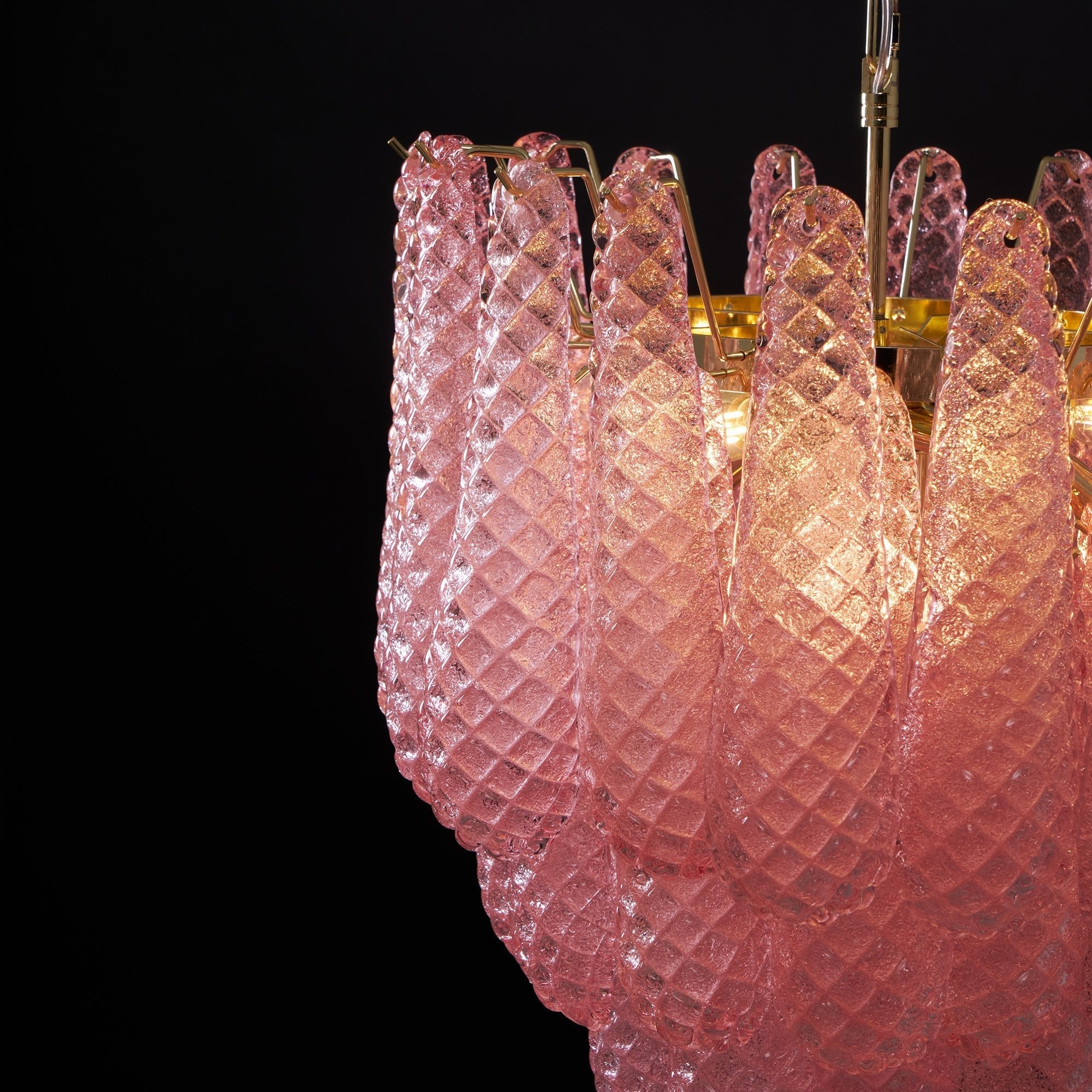 Triedri Teardrop Chandelier