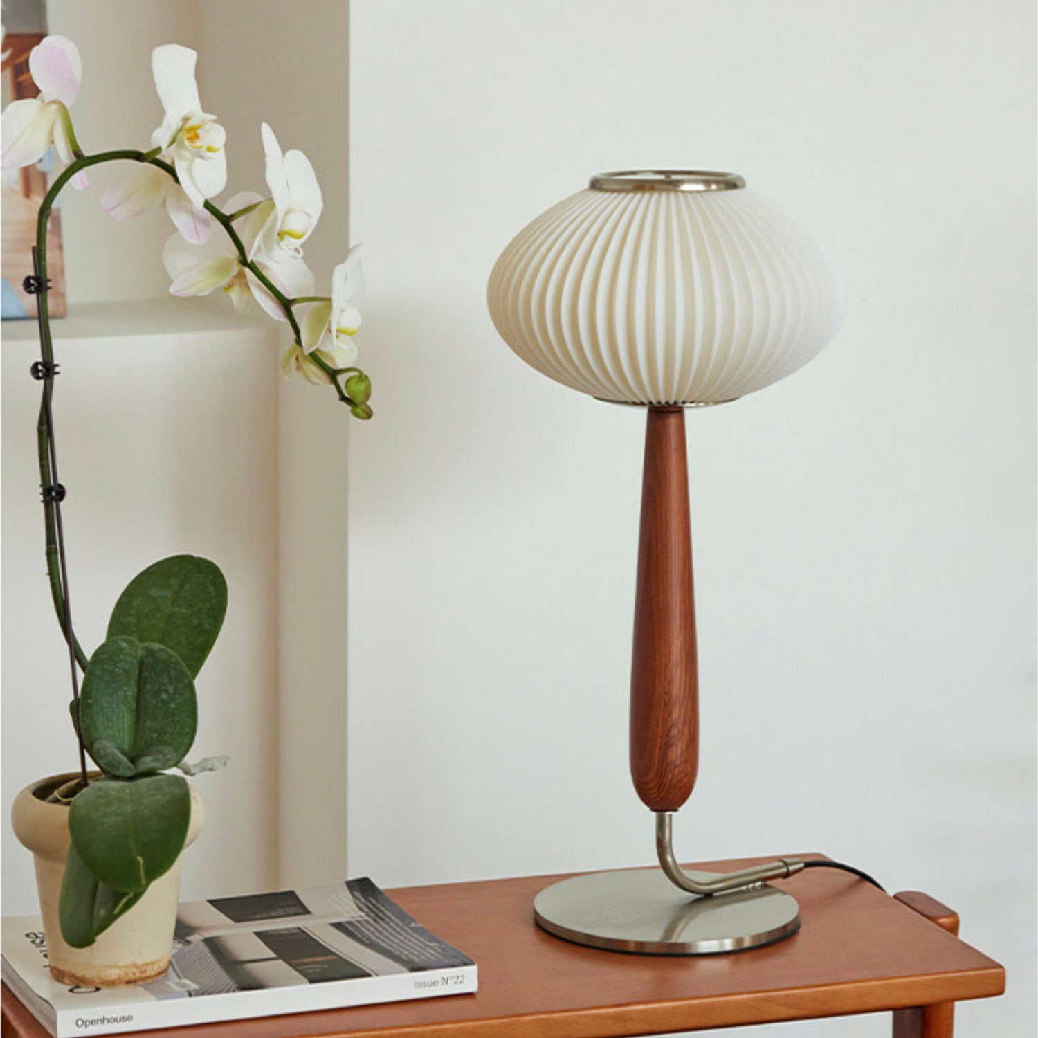 Vance Walnut Table Lamp
