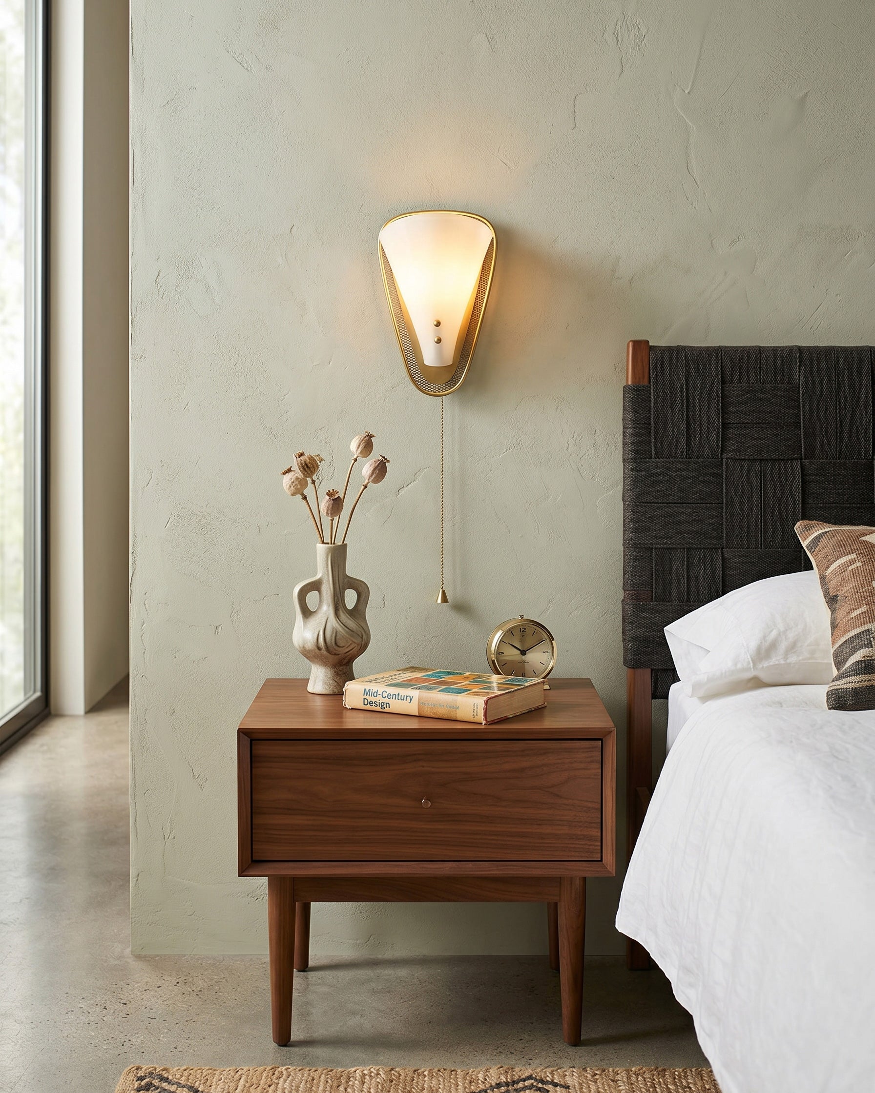 Vanguard Mid Century Wall Sconce