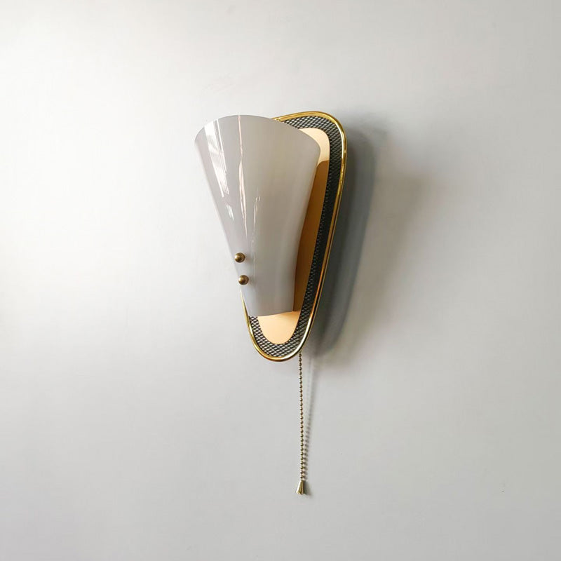Vanguard Mid Century Wall Sconce