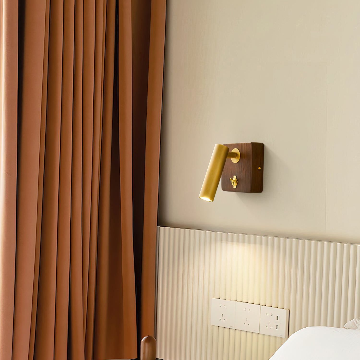 Wilsonart Wall Lamp
