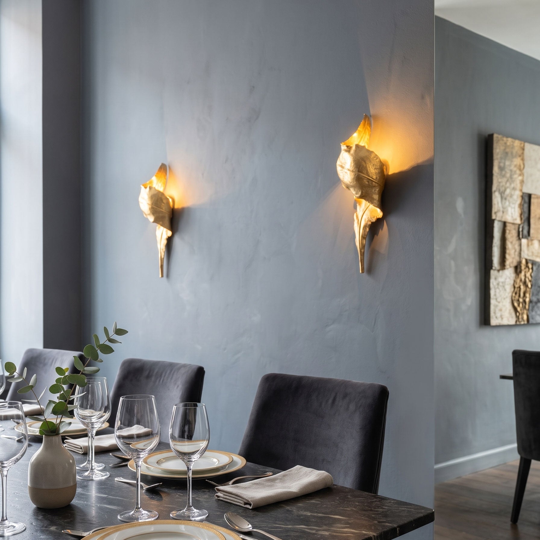 Rayonshine Althaia Sculptural Leaf Wall Sconce — Detail View 4