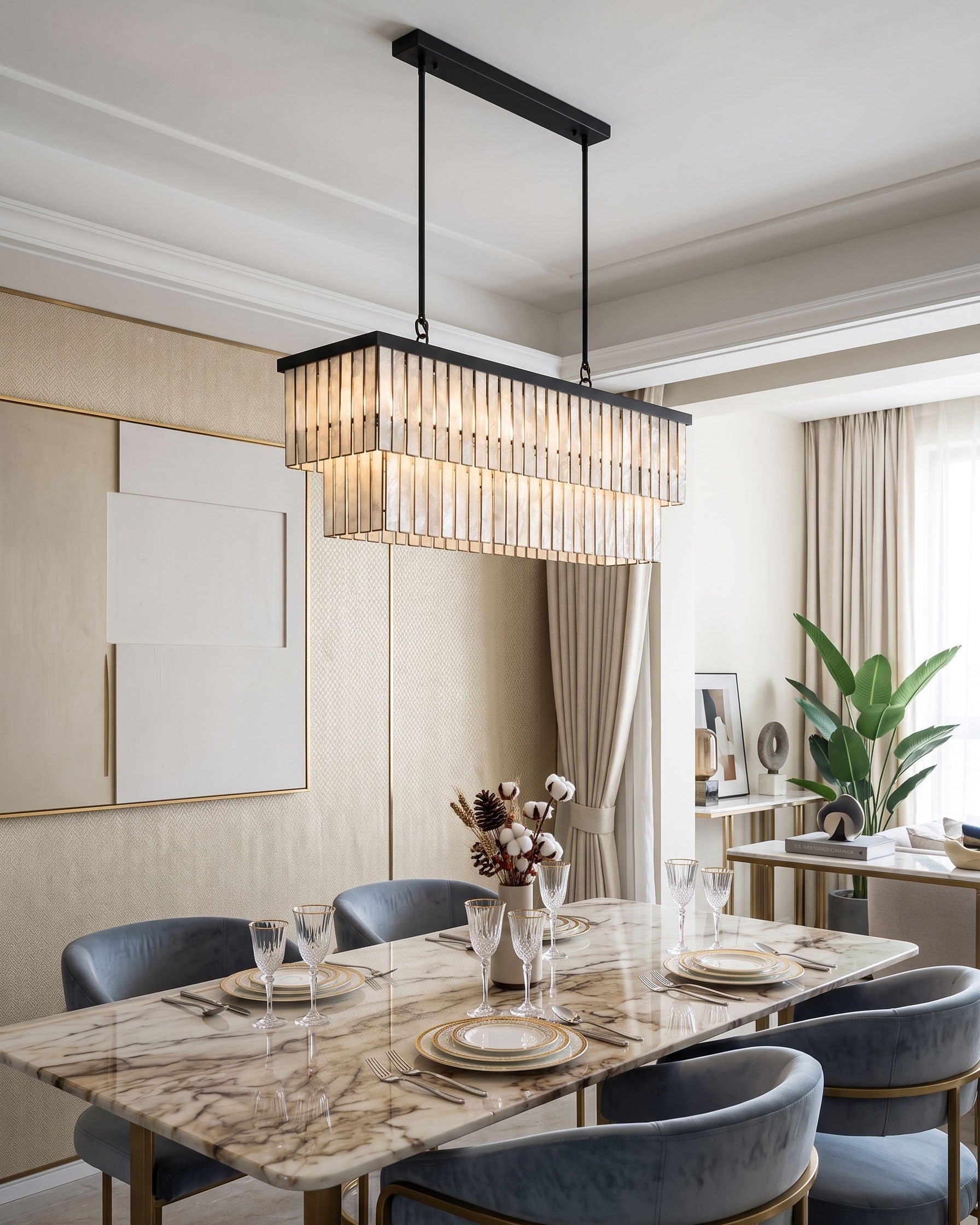 Annelise Chandelier