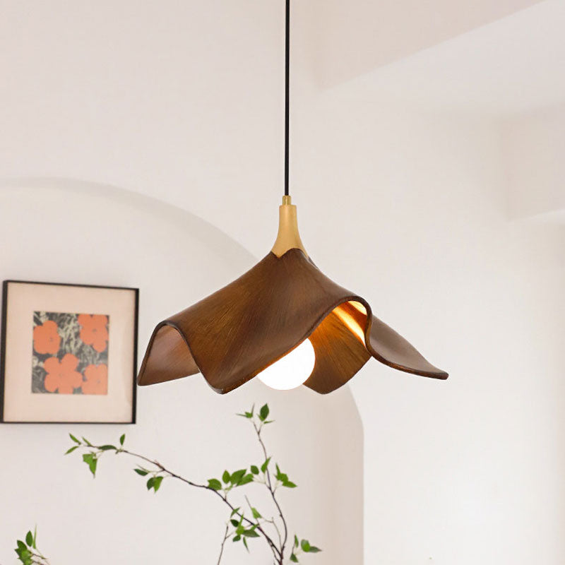 Arlo Resin Wave Pendant Light