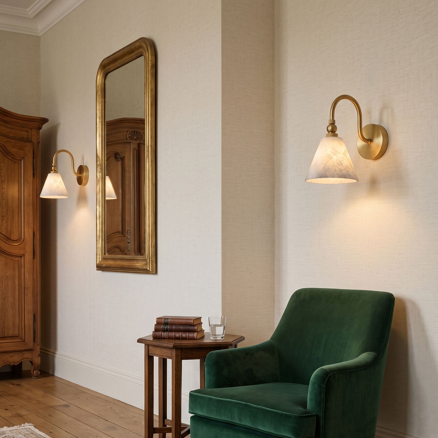Beryl Gooseneck Wall Sconce